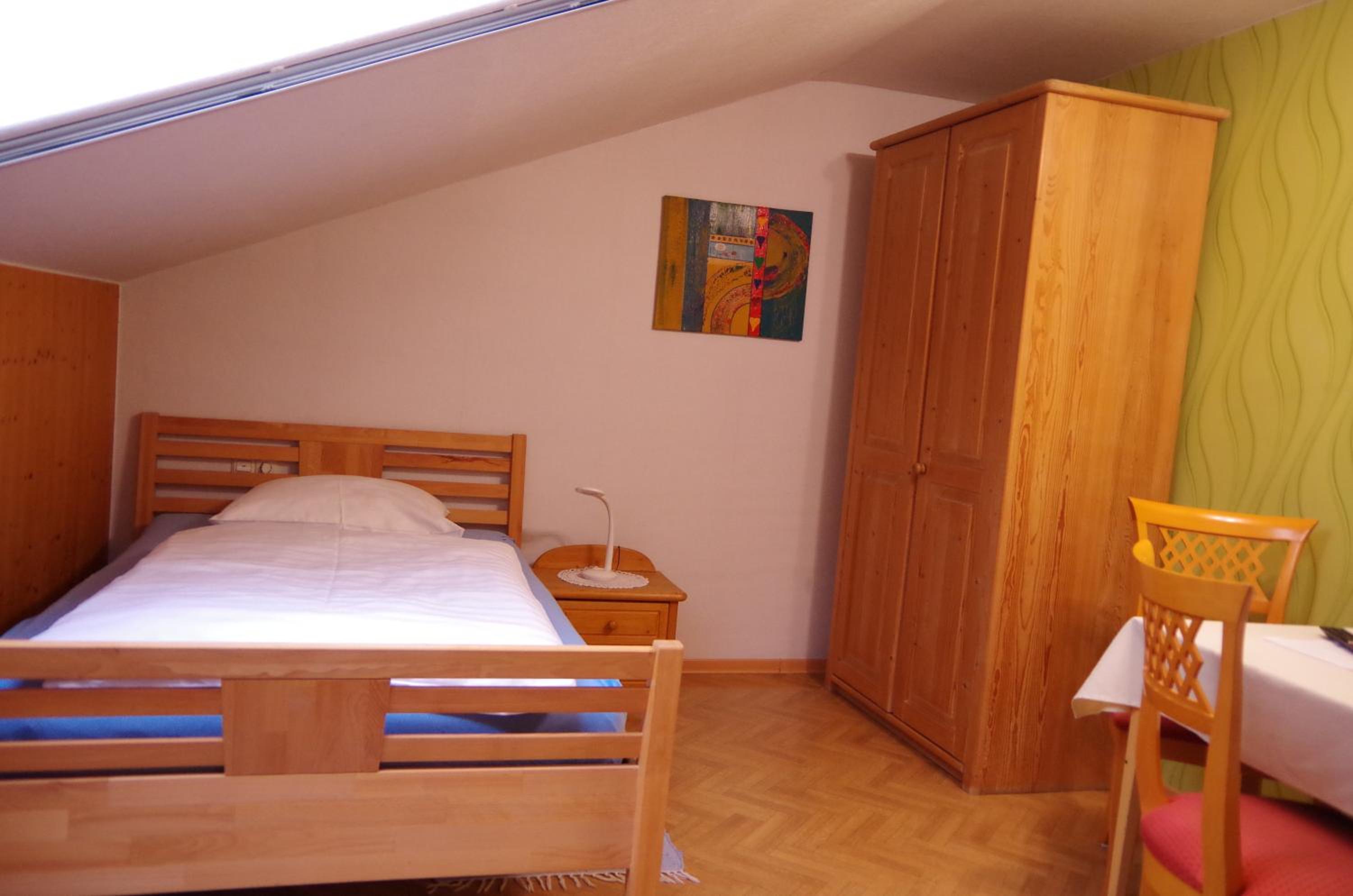 Single Room photo 1