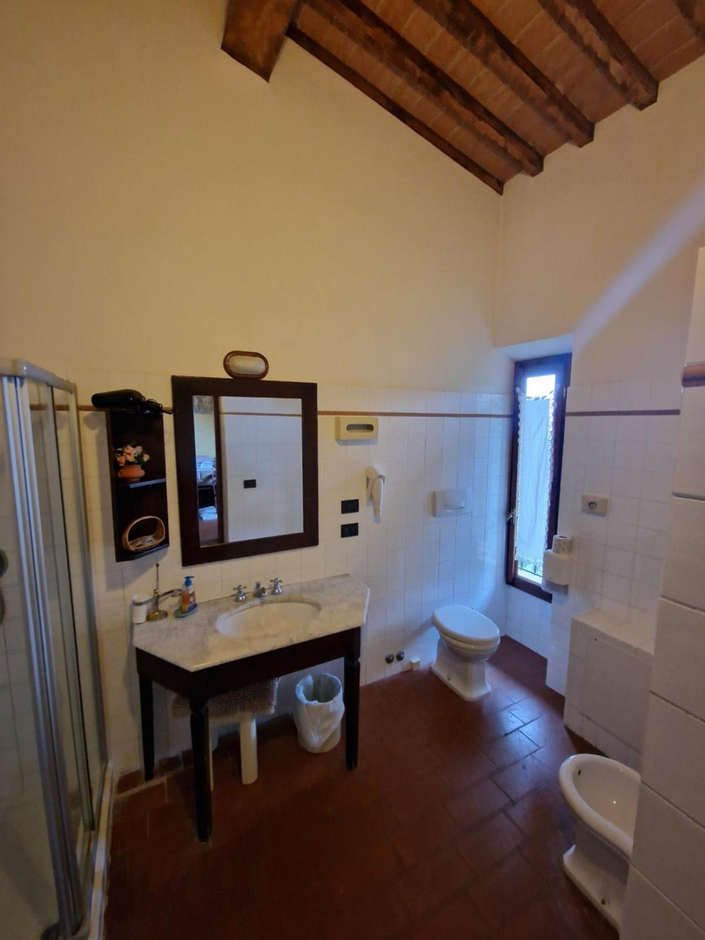 Triple Room - Photo 15