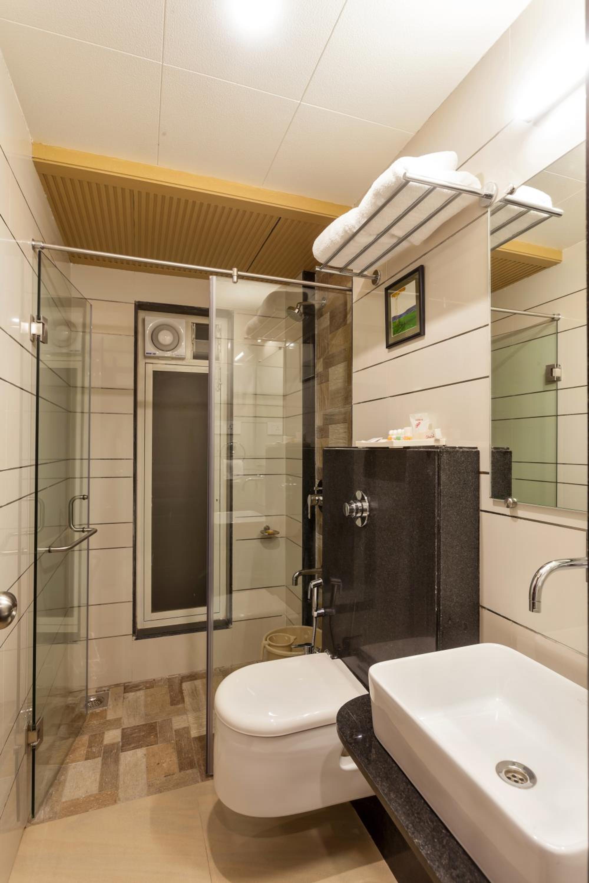 Deluxe Double Room - Photo 7