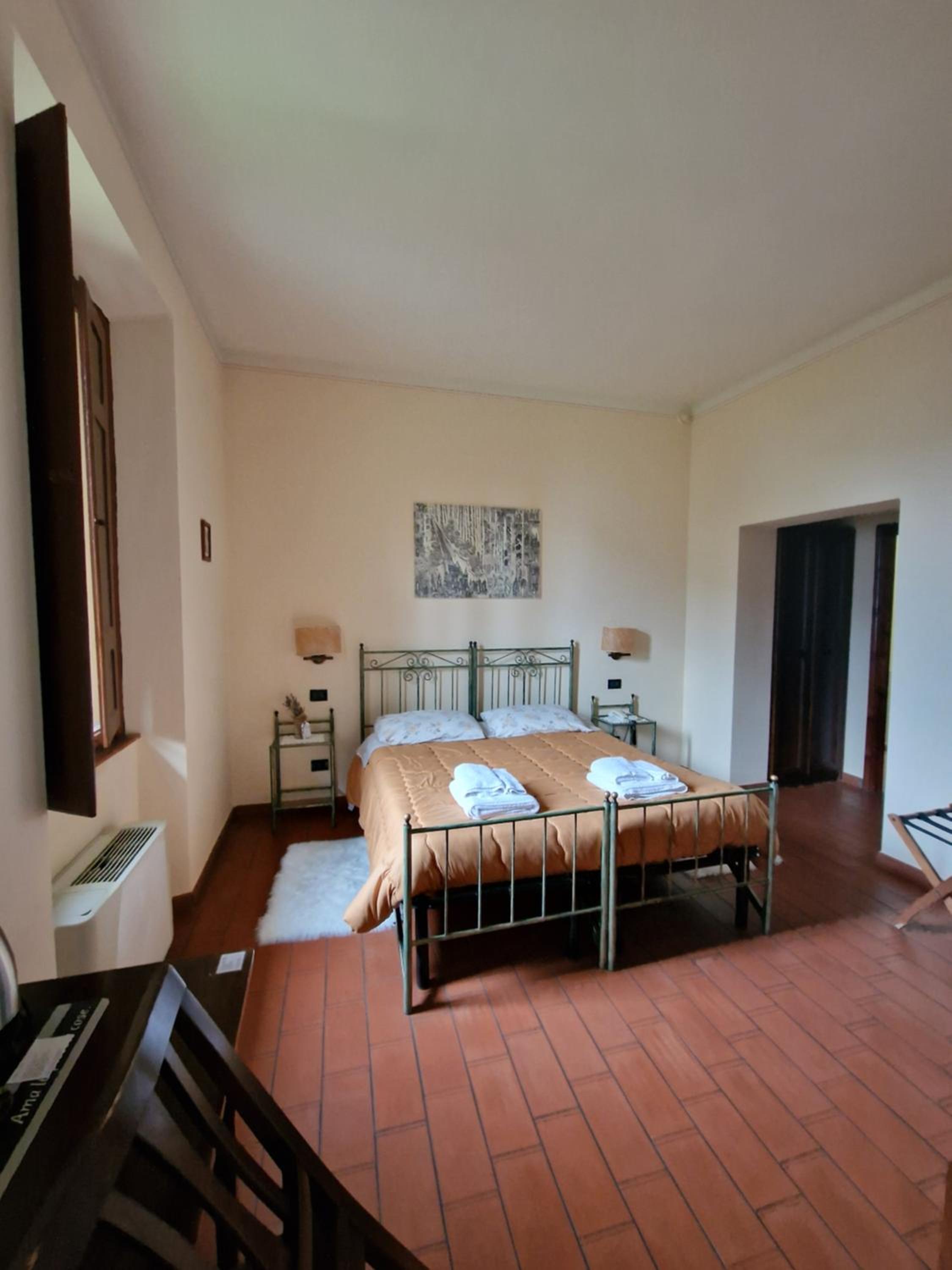 Triple Room - Photo 16