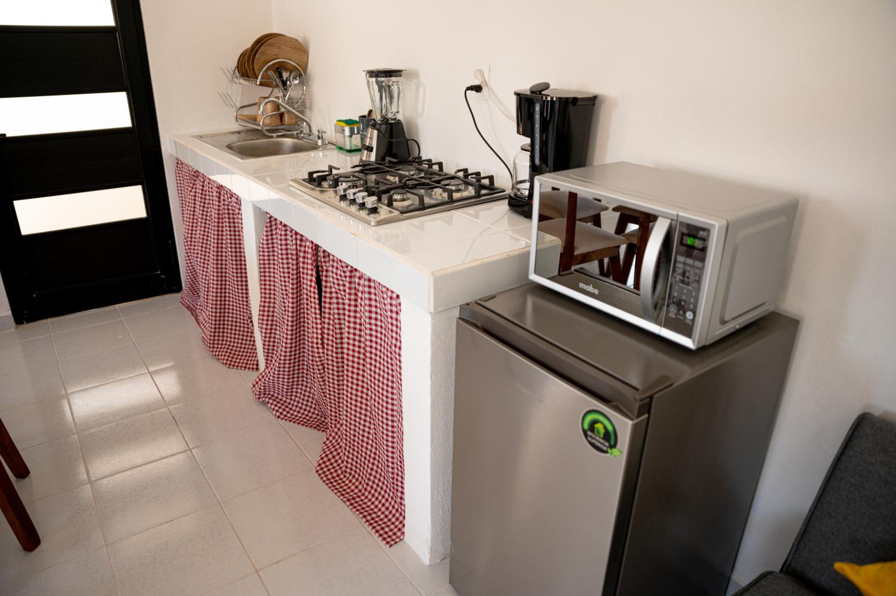 Superior Bungalow - Photo 13