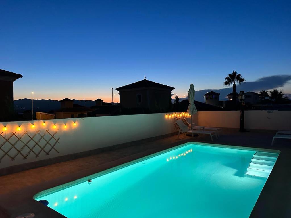 Three-Bedroom Villa photo 3