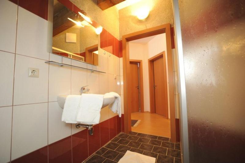 Apartment (8 Adults) photo 2