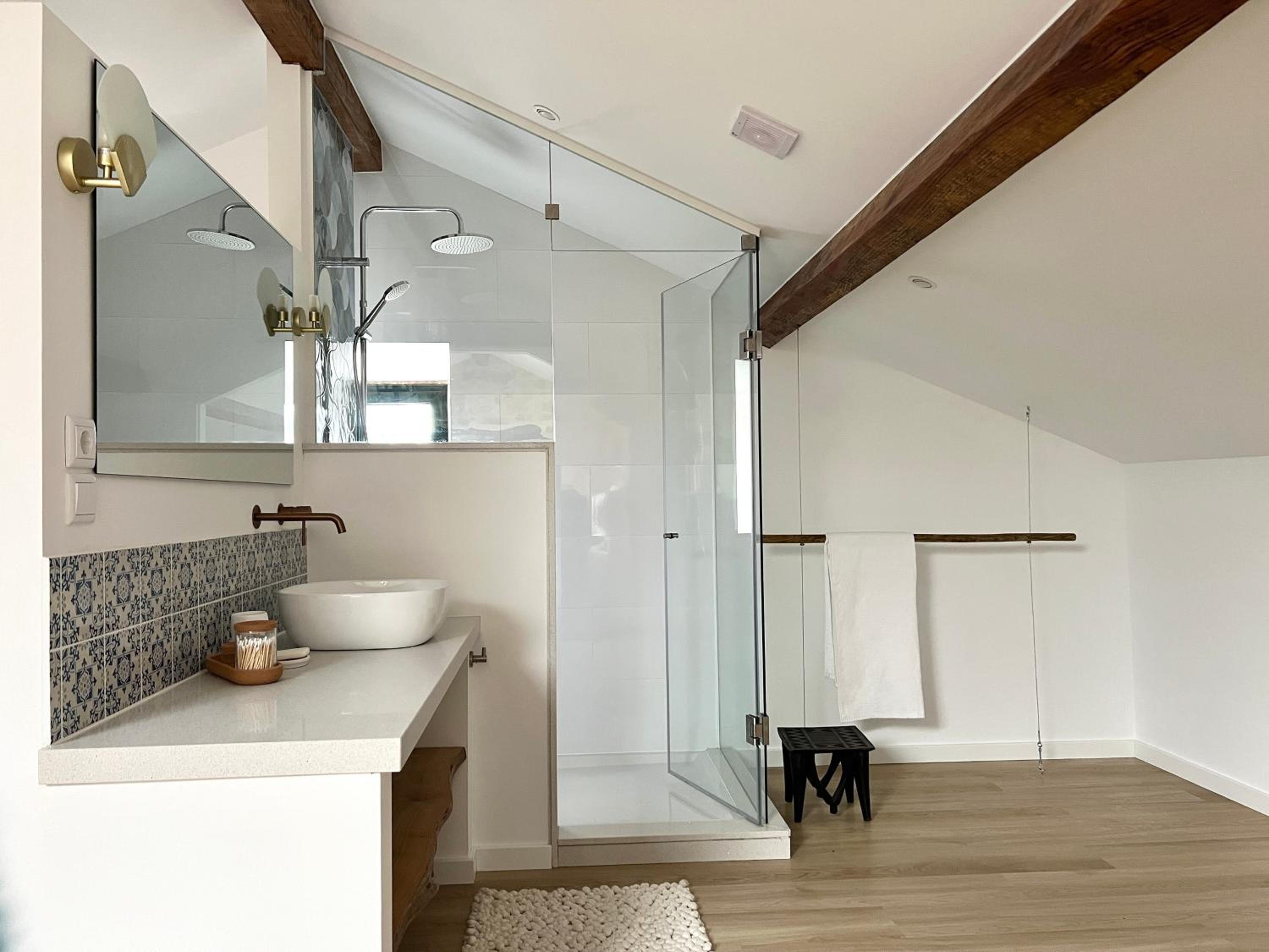 Two-Bedroom House photo 2