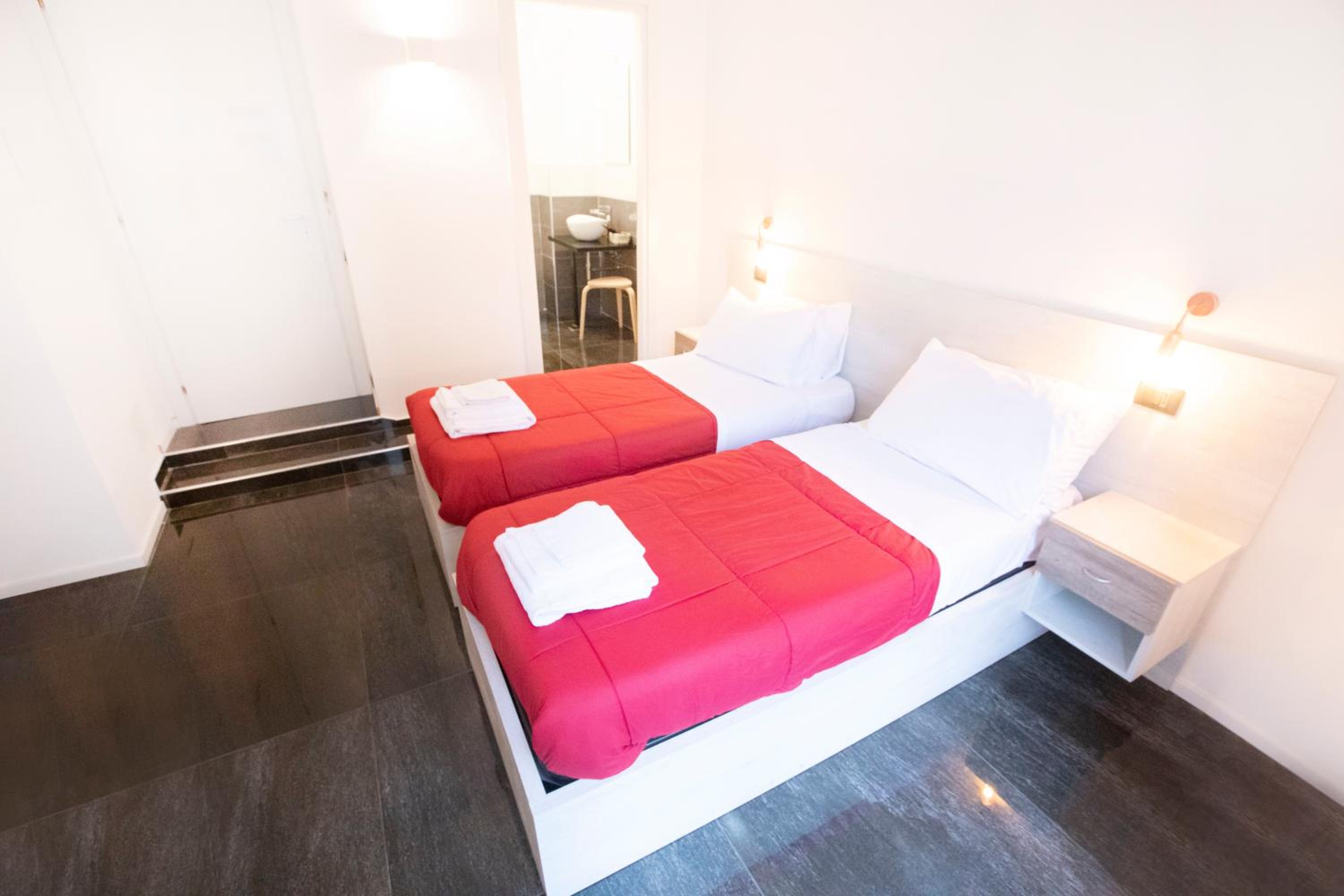 Double or Twin Room with Private Bathroom