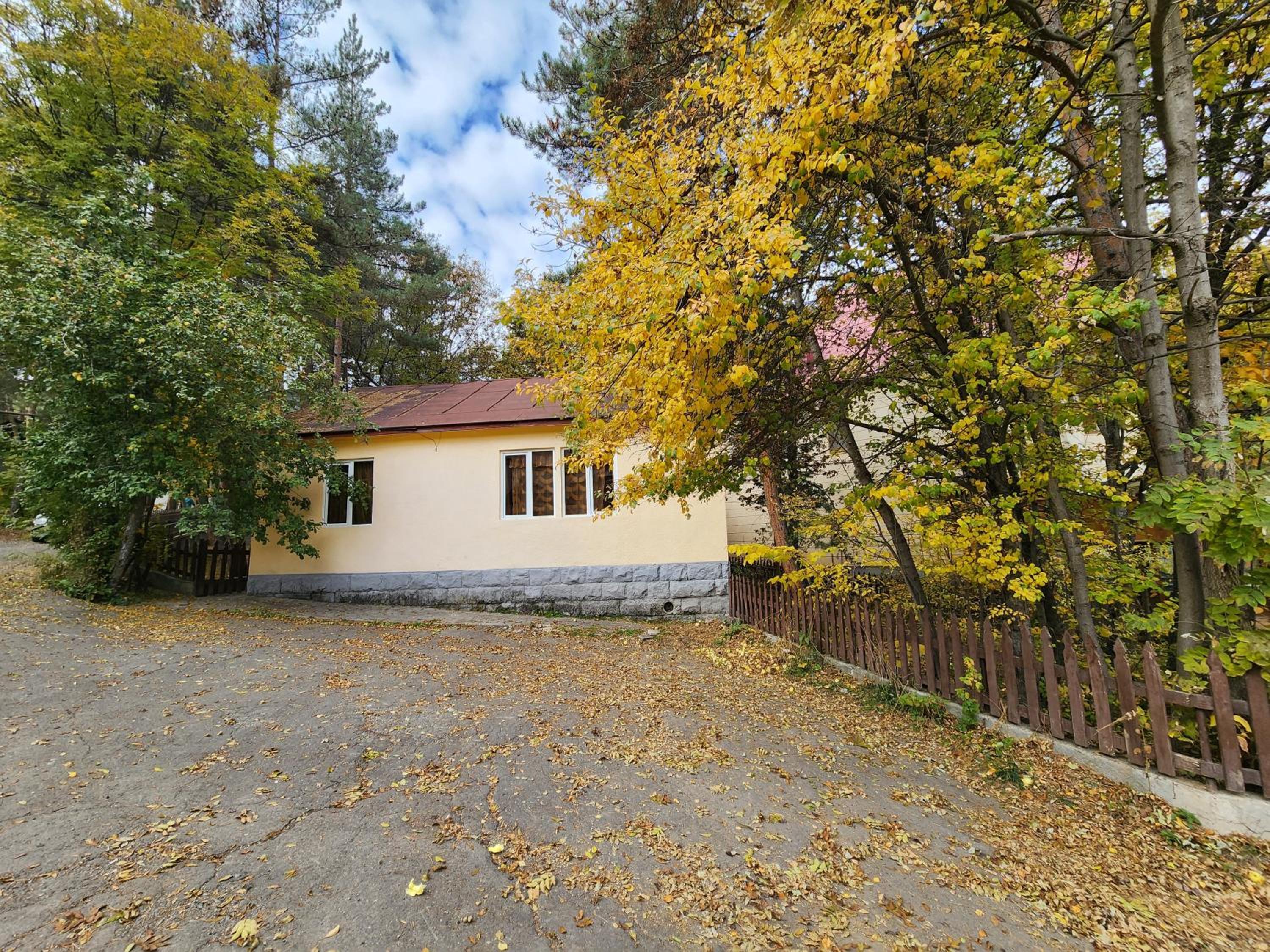 Villa photo 3