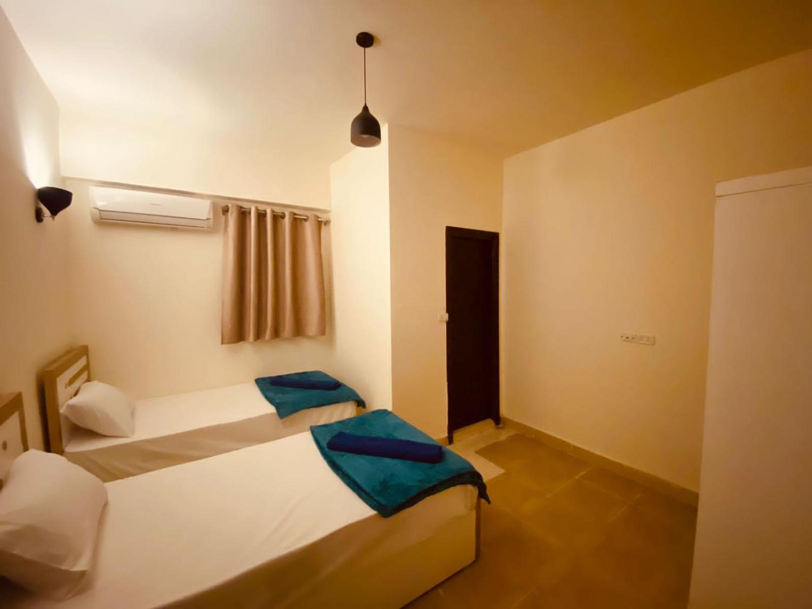 Standard Double Room photo 2