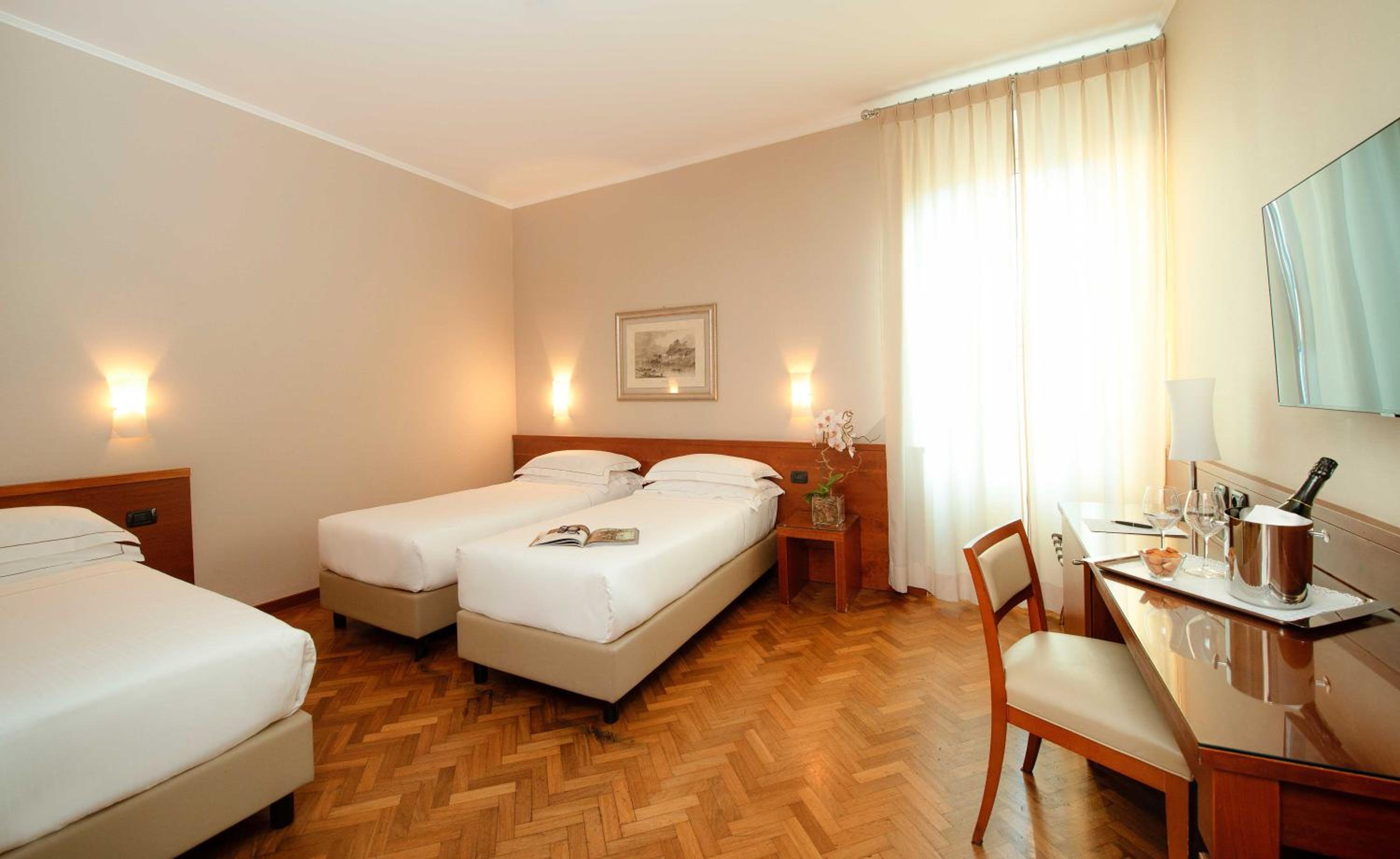 Classic Triple Room