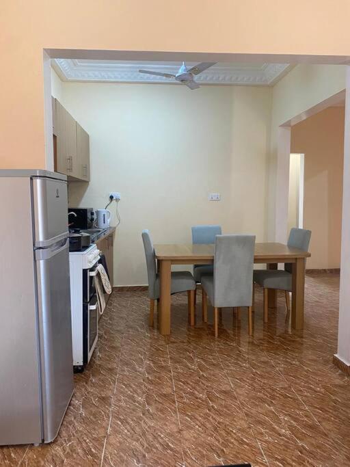 Three-Bedroom House photo 2