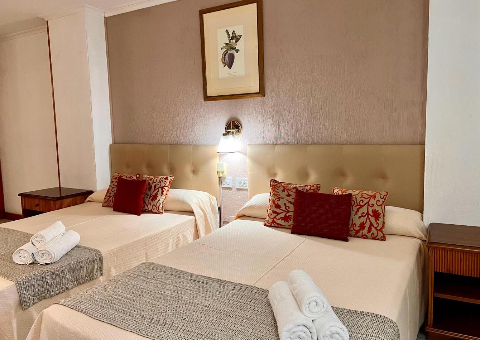 Triple Room - Photo 1