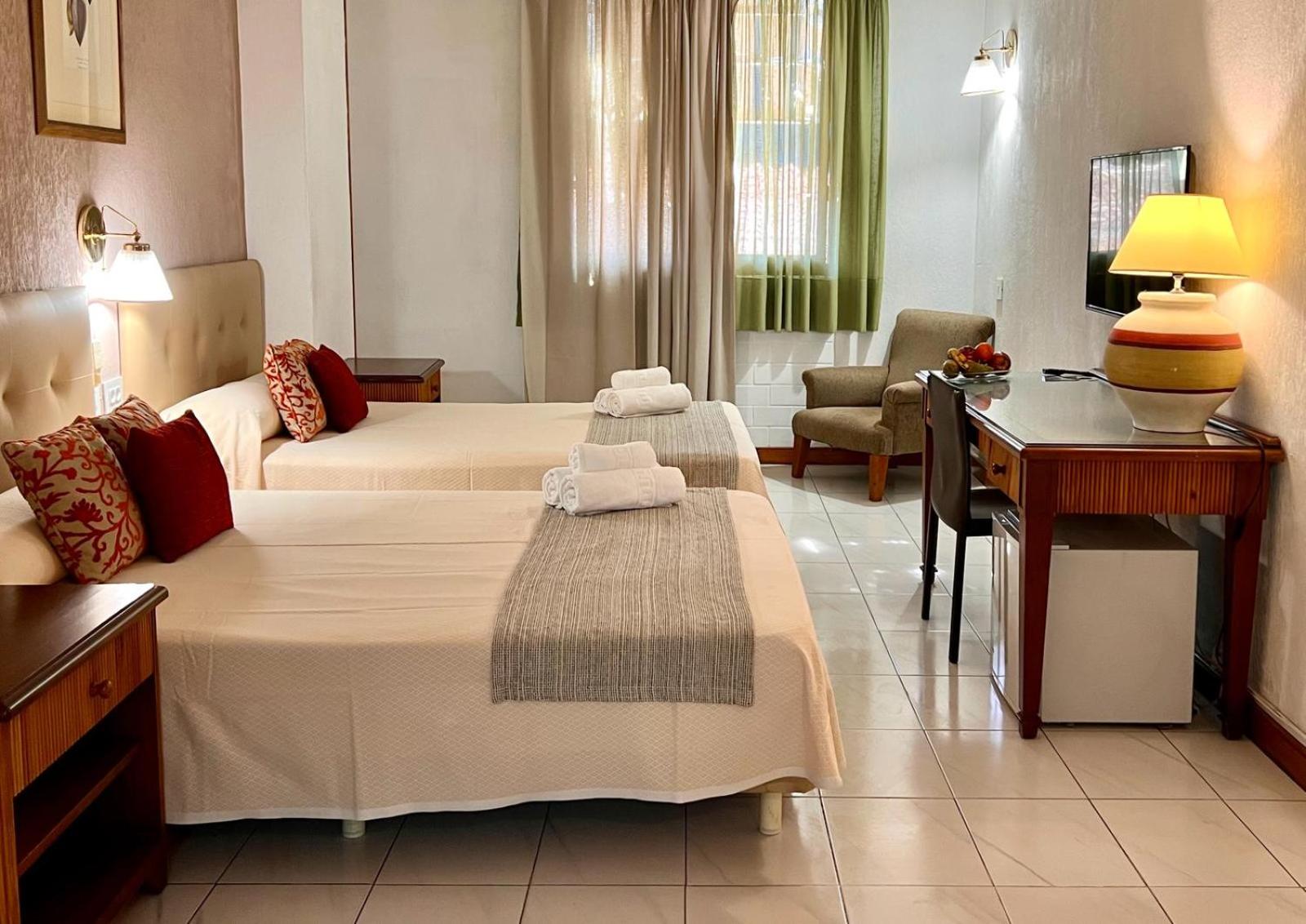 Triple Room - Photo 7
