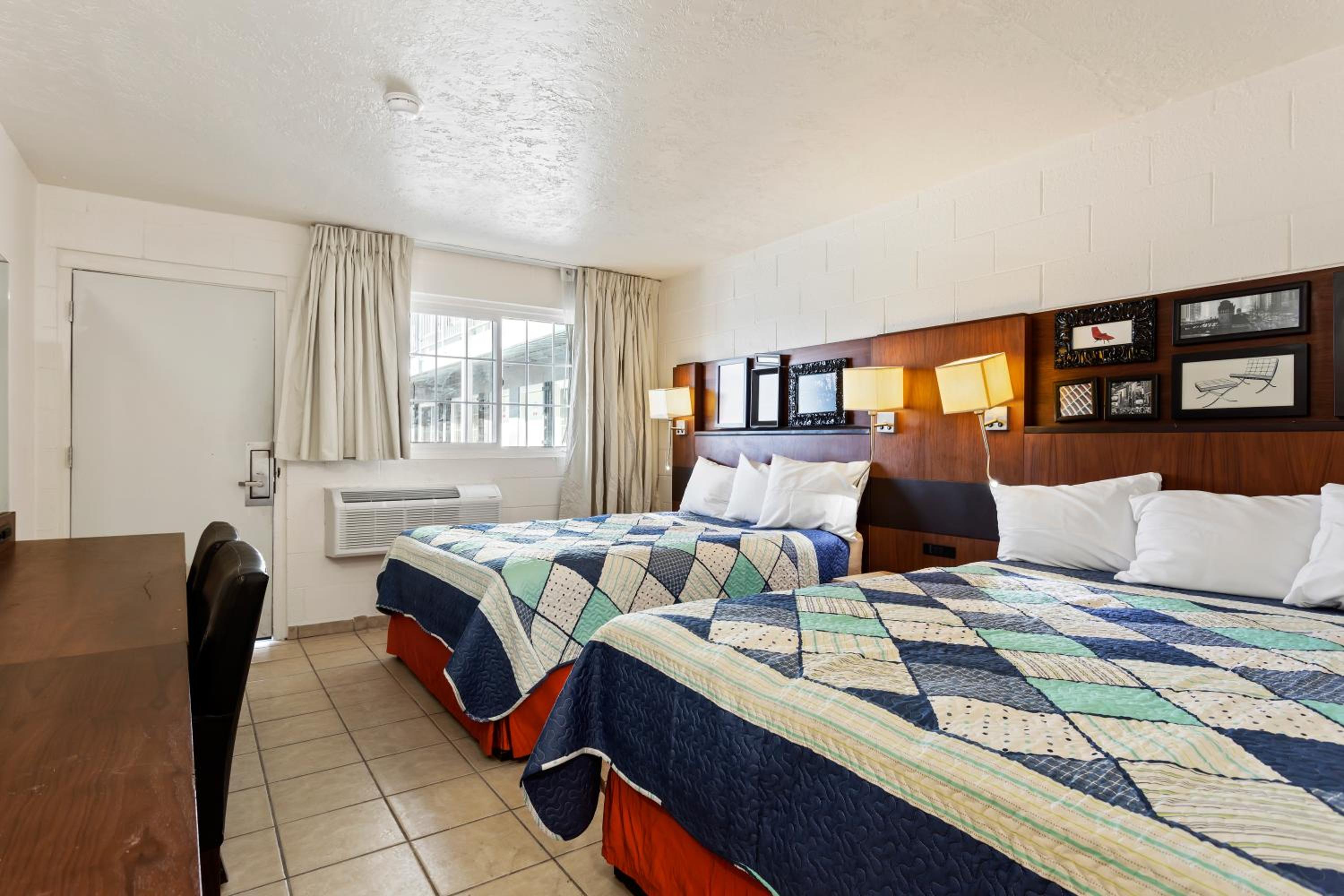 Double Room photo 2