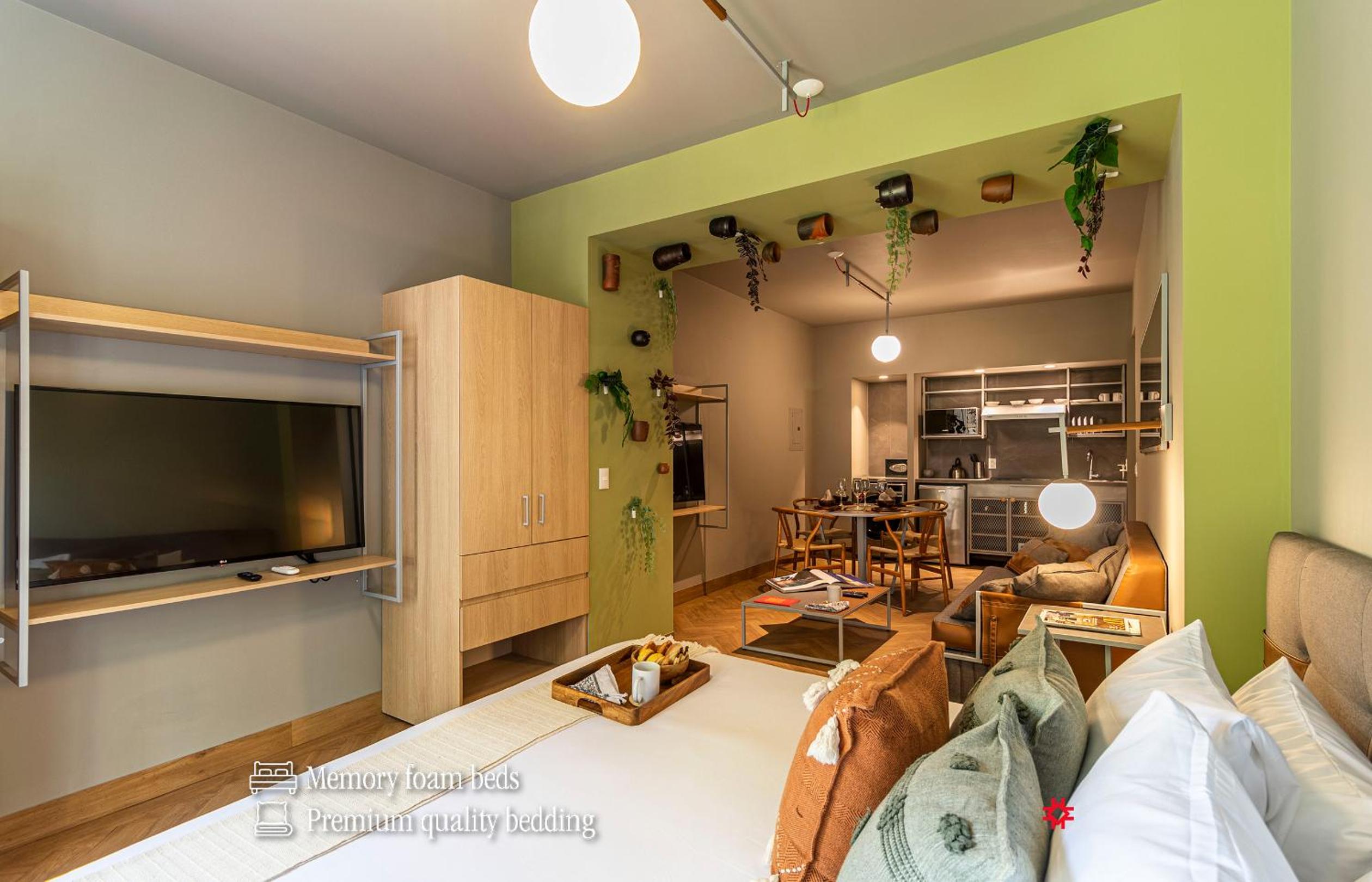 Apartment with View and Balcony - Photo 15