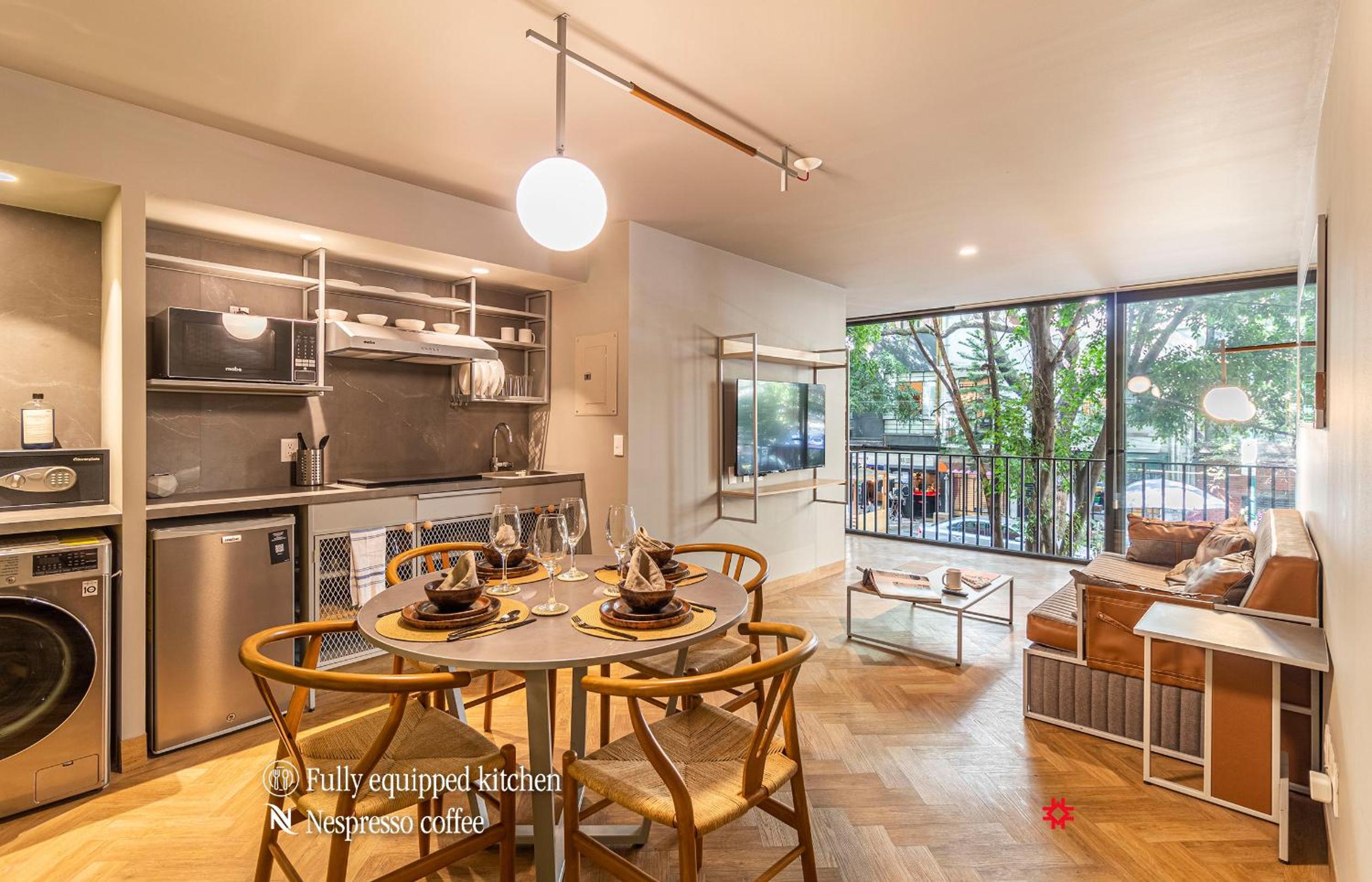 Superior One-Bedroom Apartment with Balcony - Photo 17