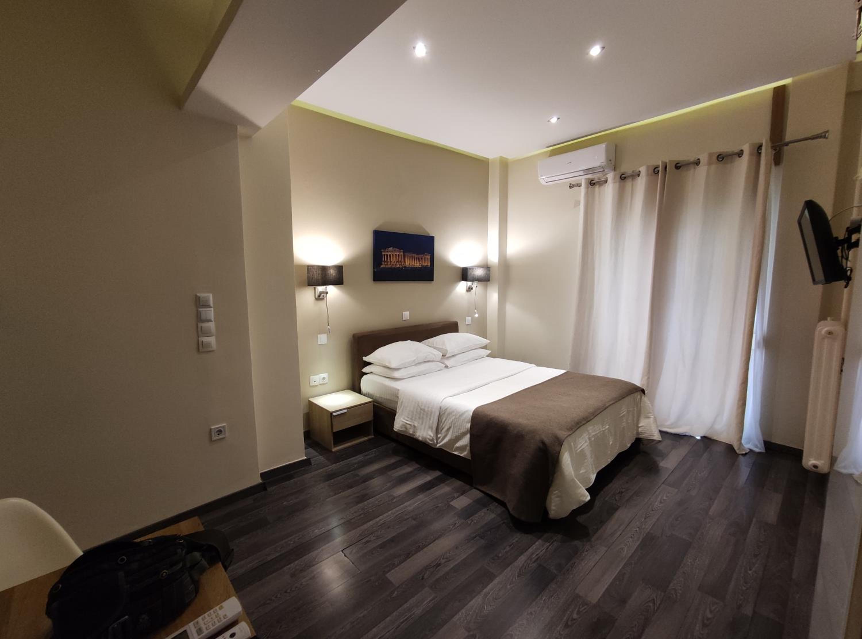 One-Bedroom Standard Apartment