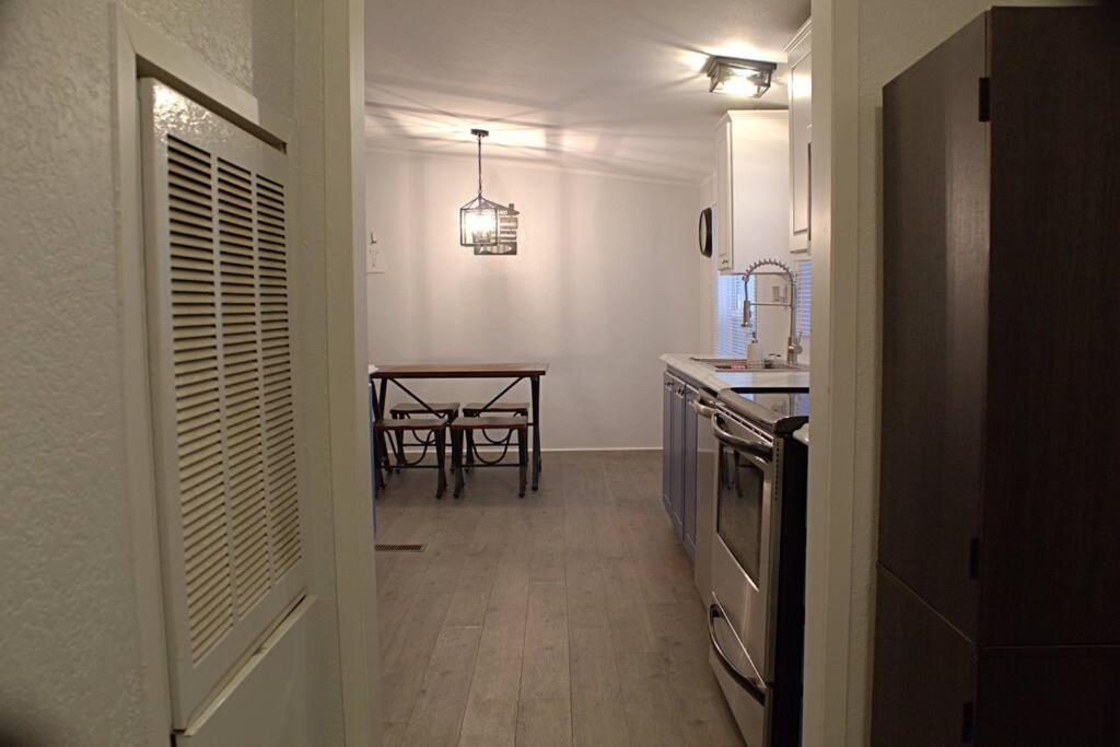 Three-Bedroom House photo 2