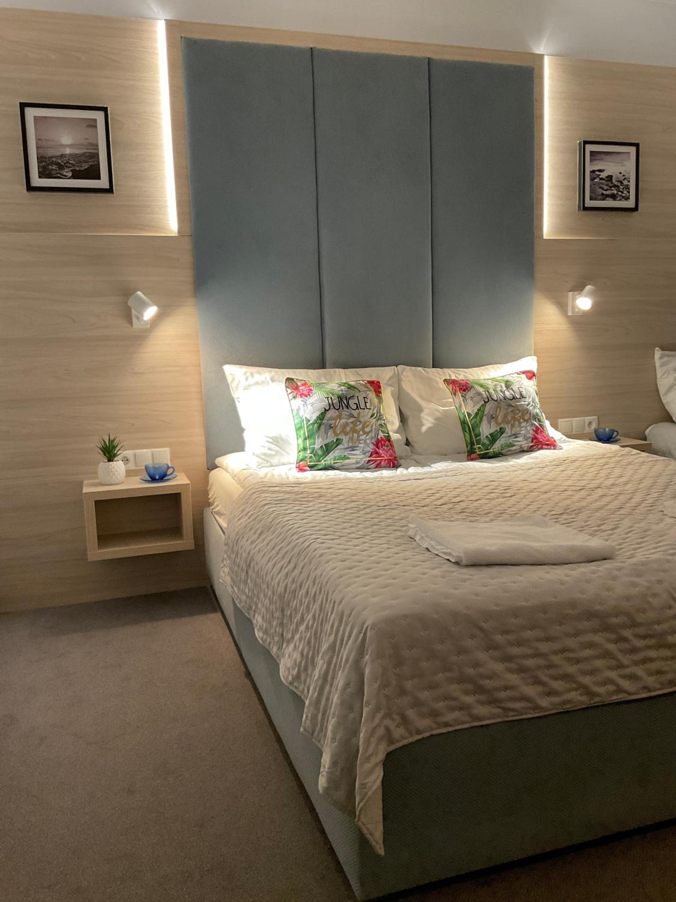 Triple Room with Balcony - Photo 19