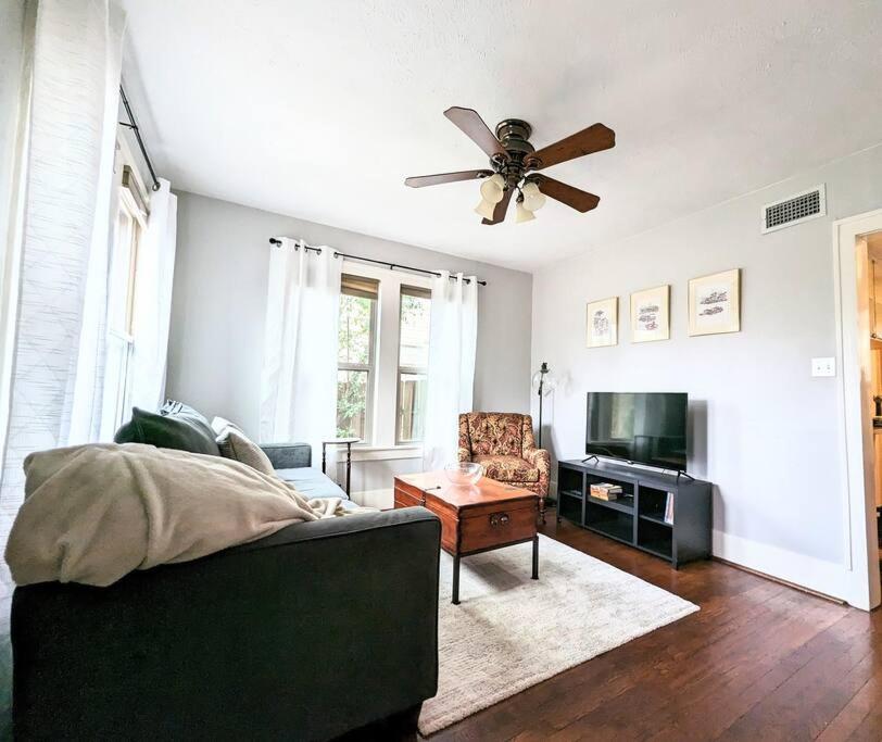 Two-Bedroom House photo 1