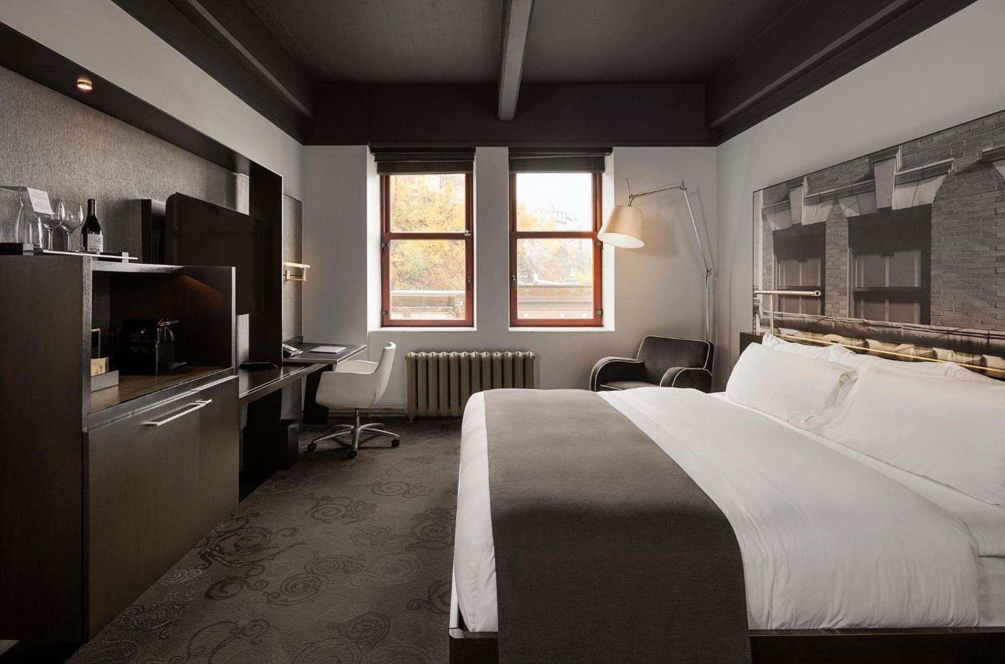 Classic King Room - Photo 5