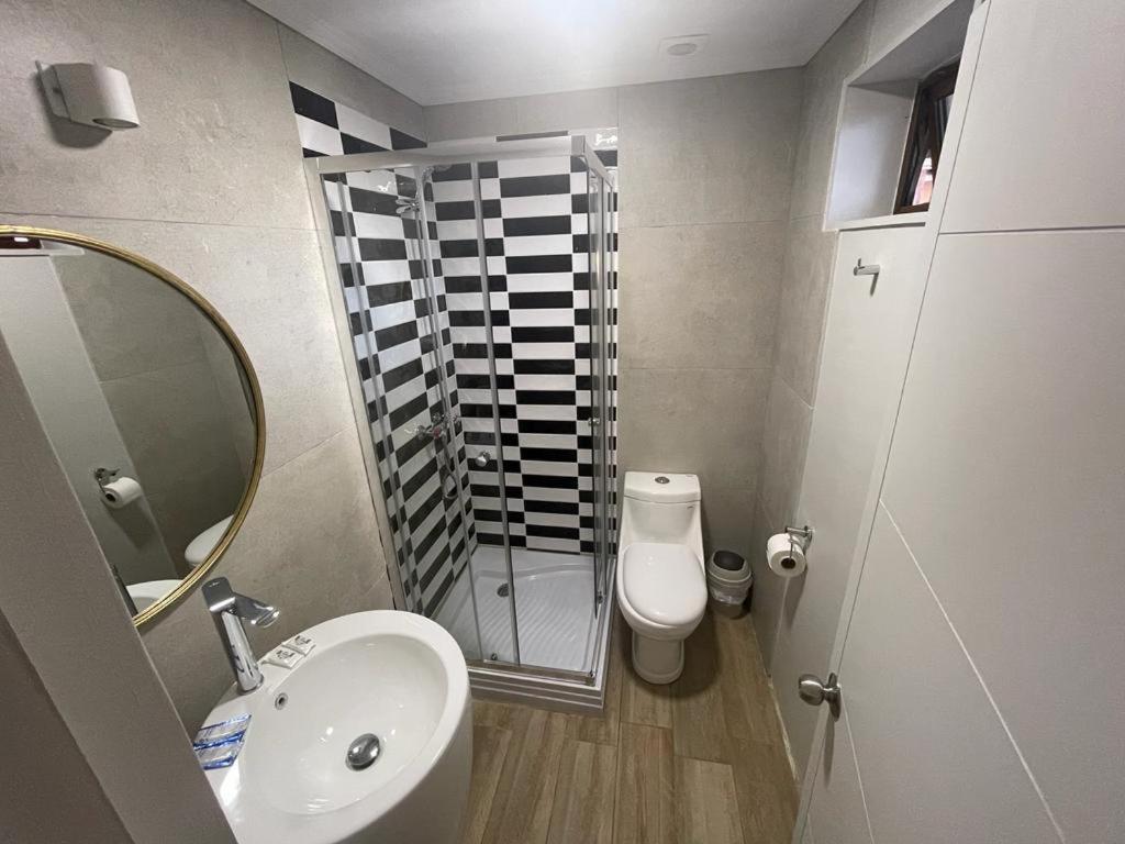 Standard Double Room photo 3