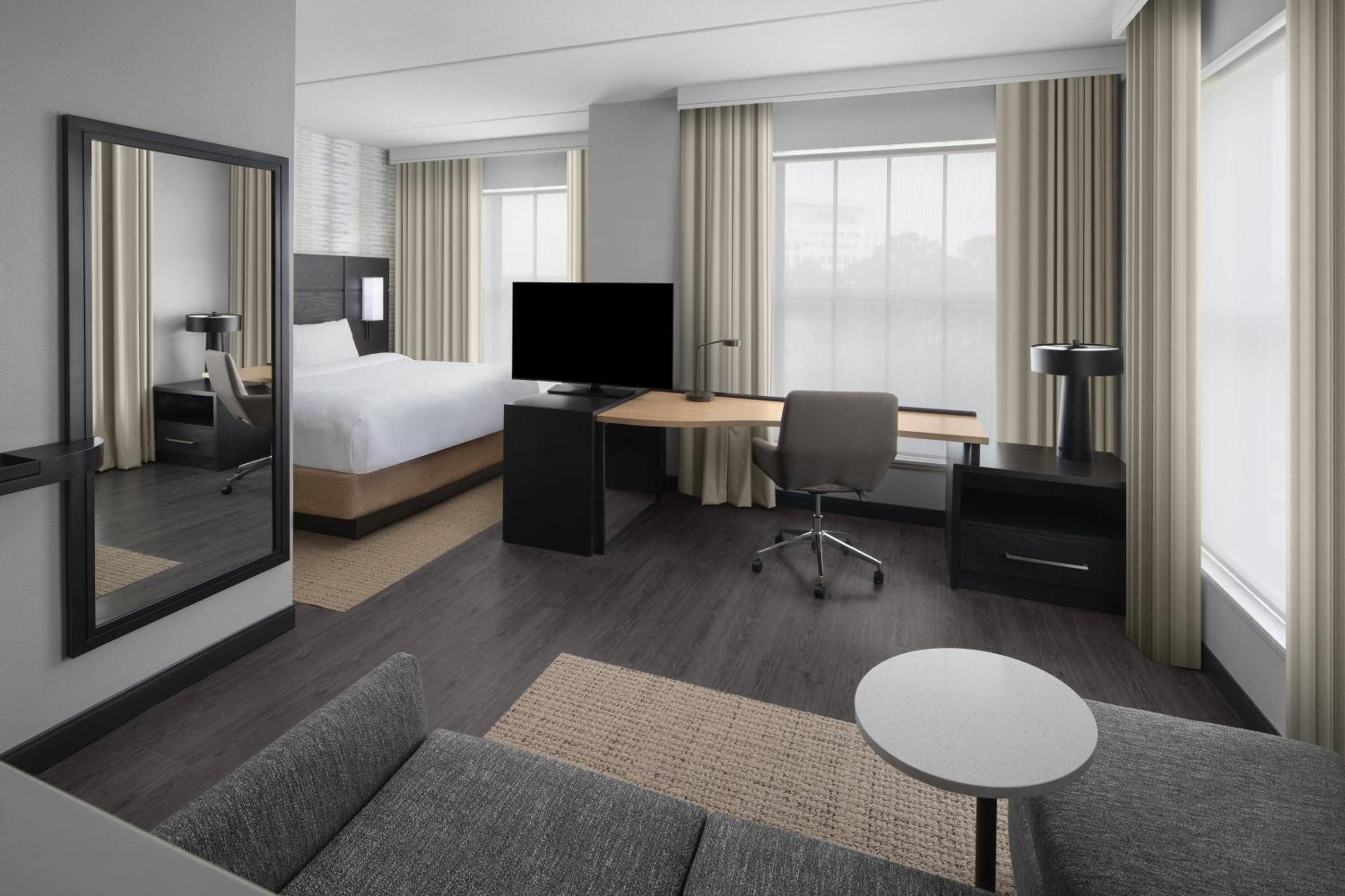 King Corner Studio Suite, with Sofa bed - Photo 4