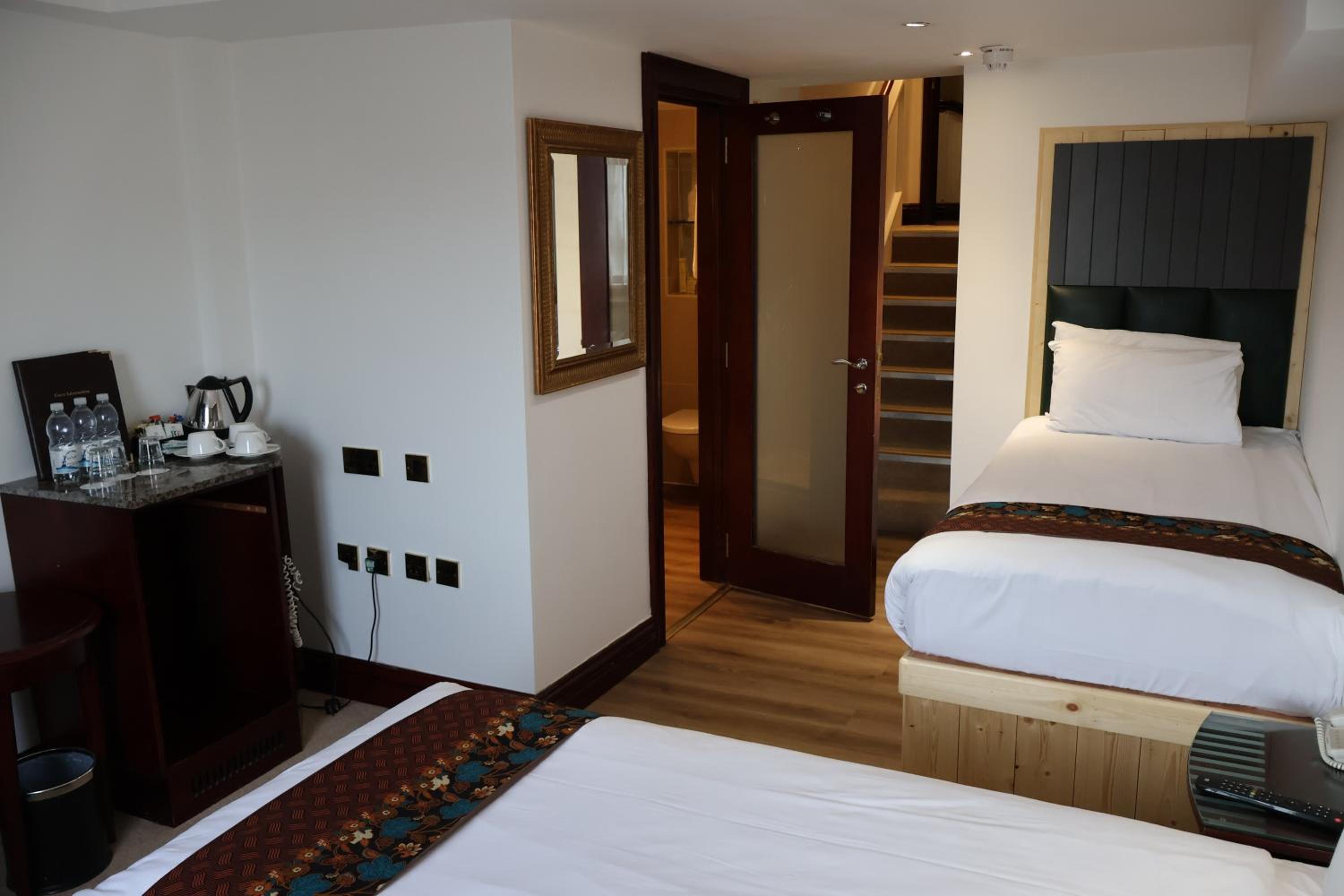 Deluxe Triple Room photo 1