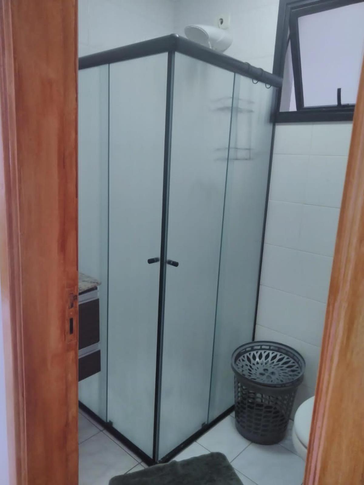 One-Bedroom Apartment - Photo 12