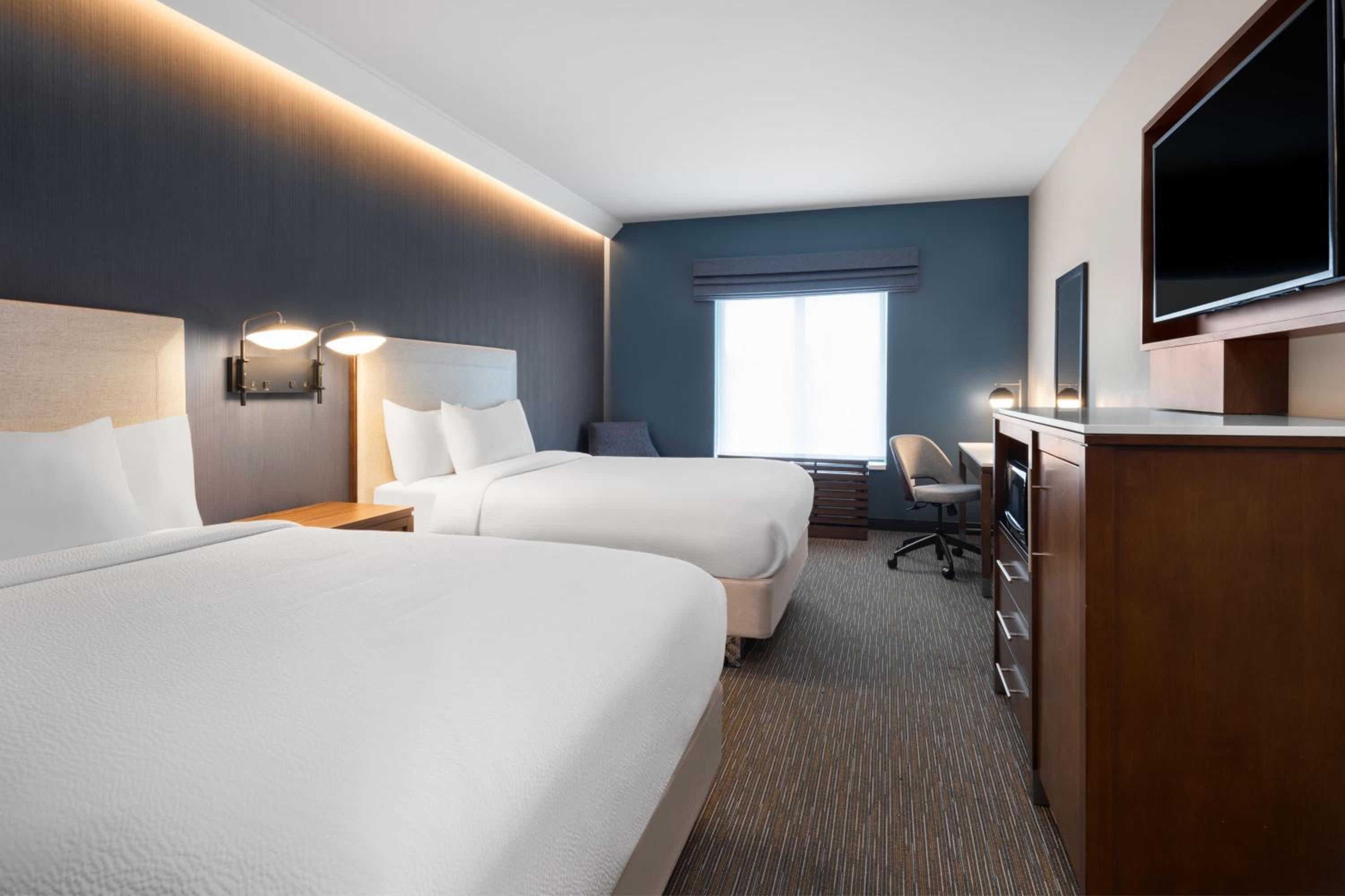 Standard Queen Room with Two Queen Beds - Photo 1