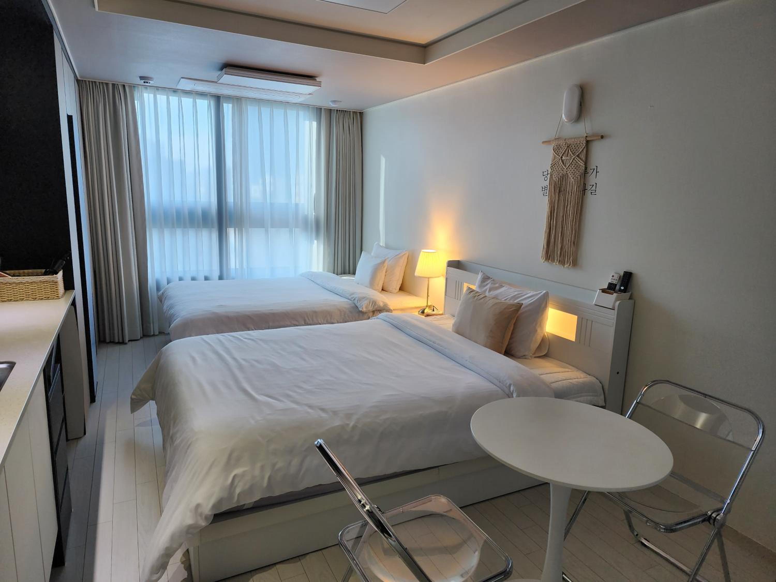 Deluxe Queen Room with Two Queen Beds