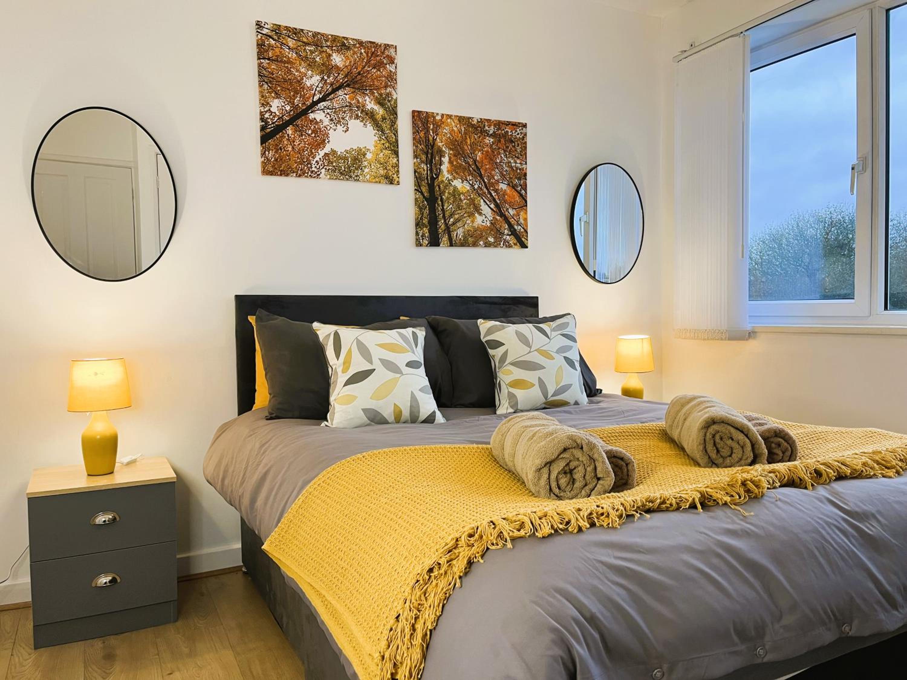Three-Bedroom House photo 1