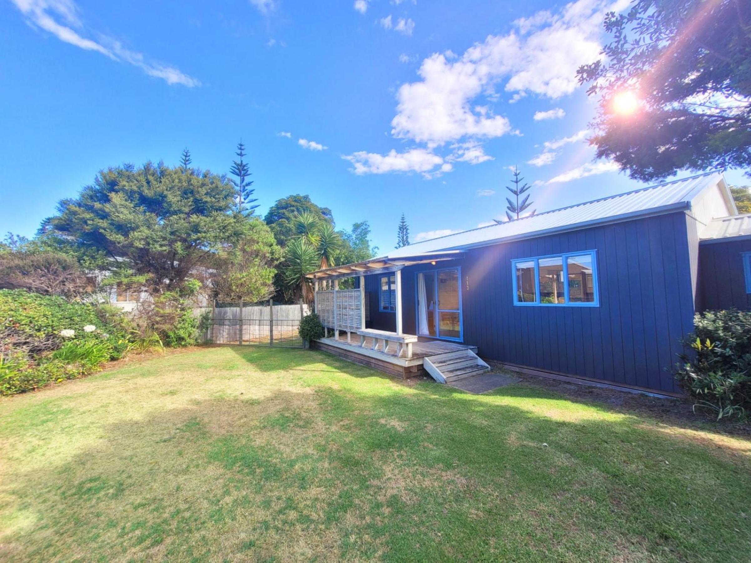 Three-Bedroom House photo 2