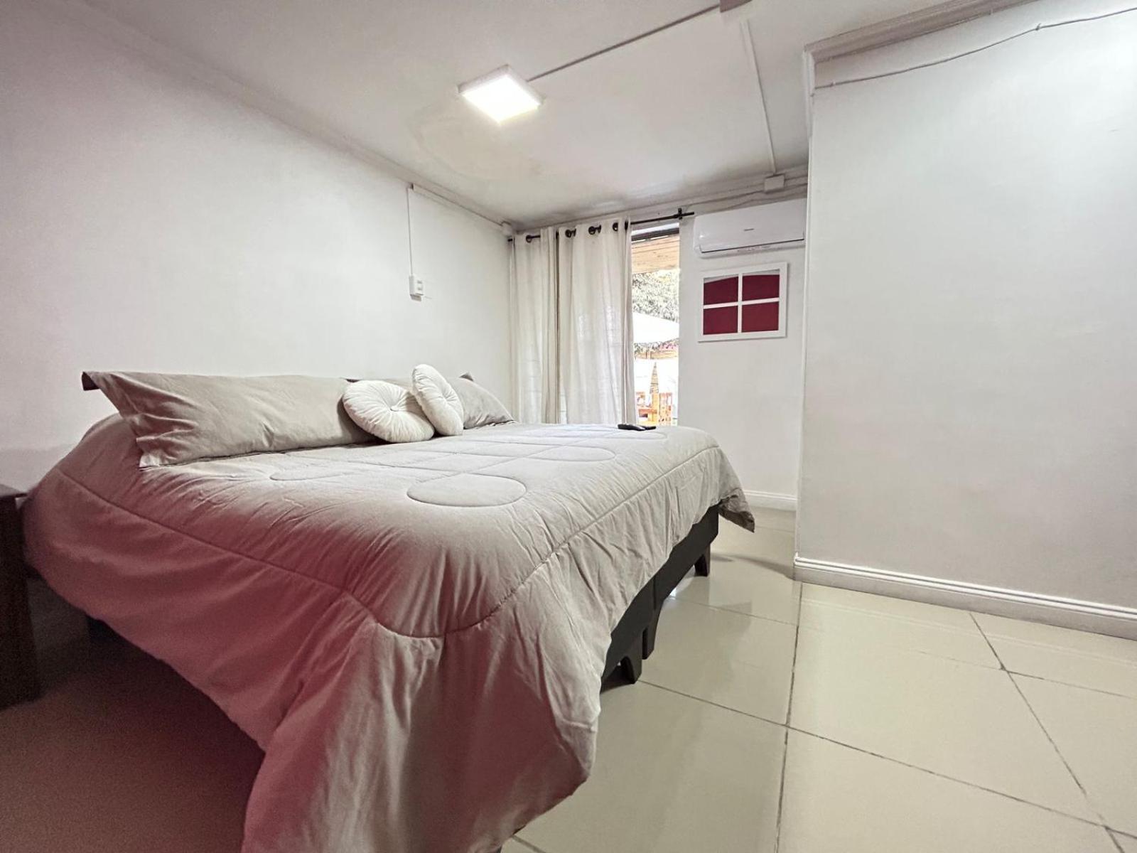 Double Room with Private Bathroom photo 1