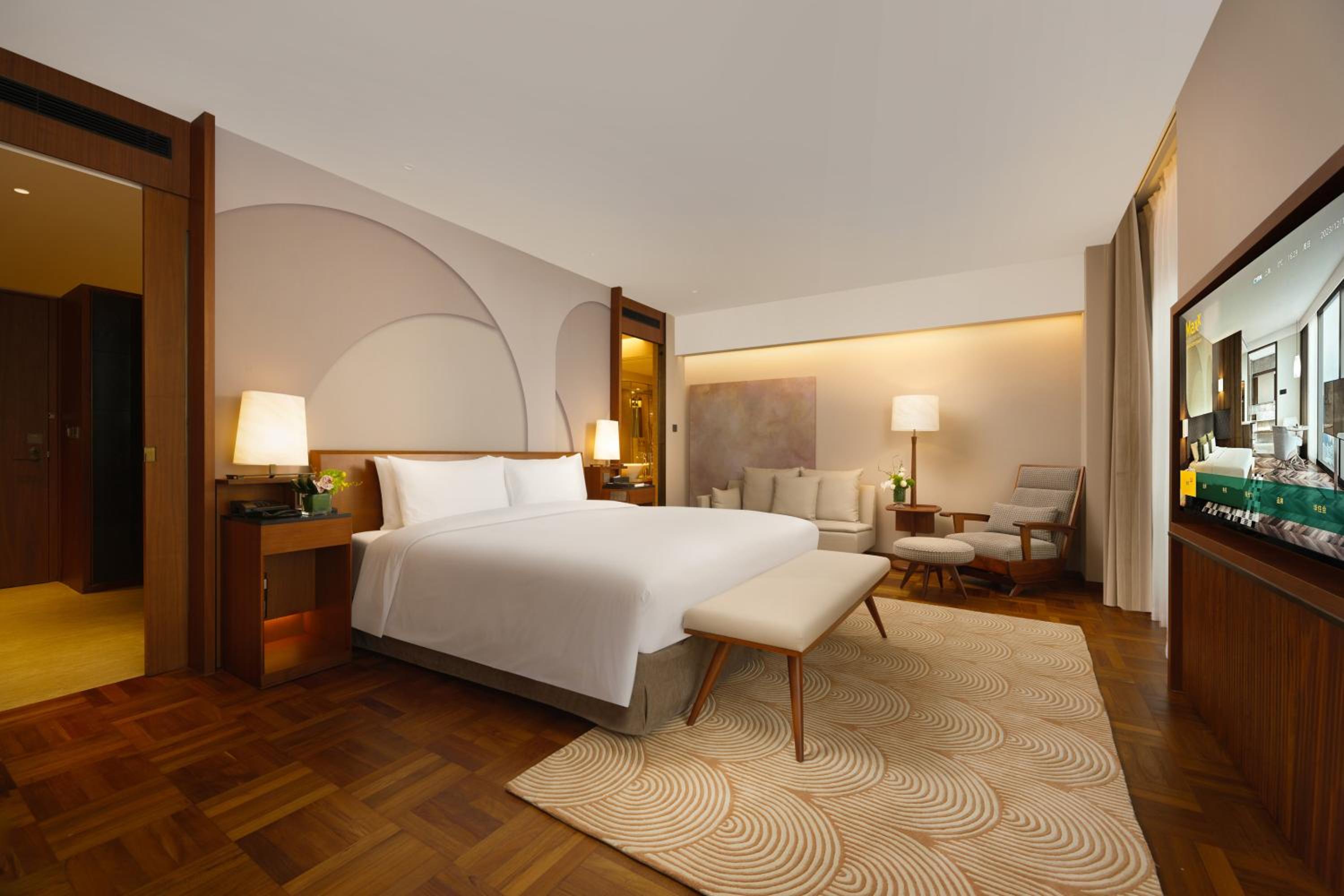 Bund Deluxe Room photo 1