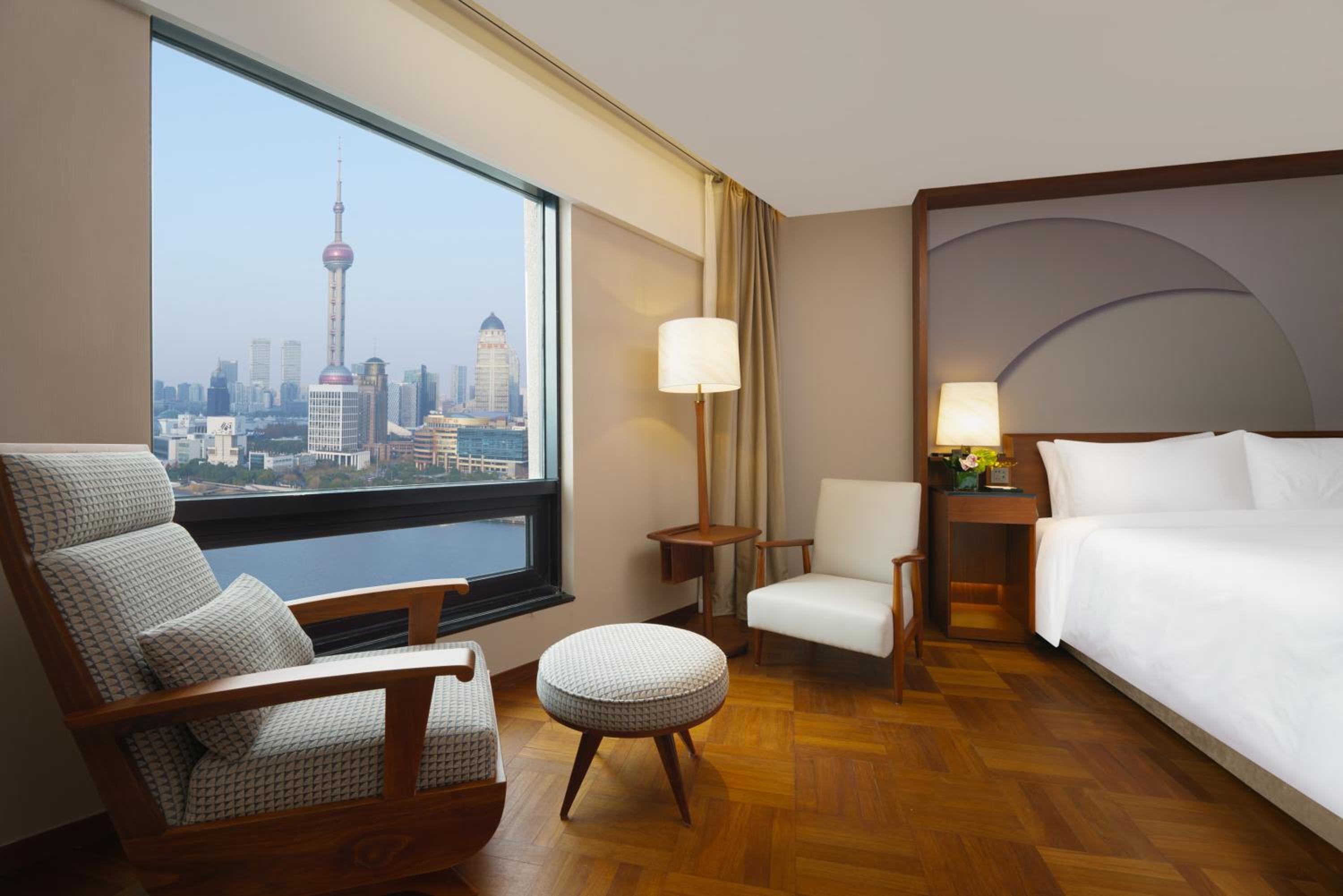 Bund Suite with River View photo 2
