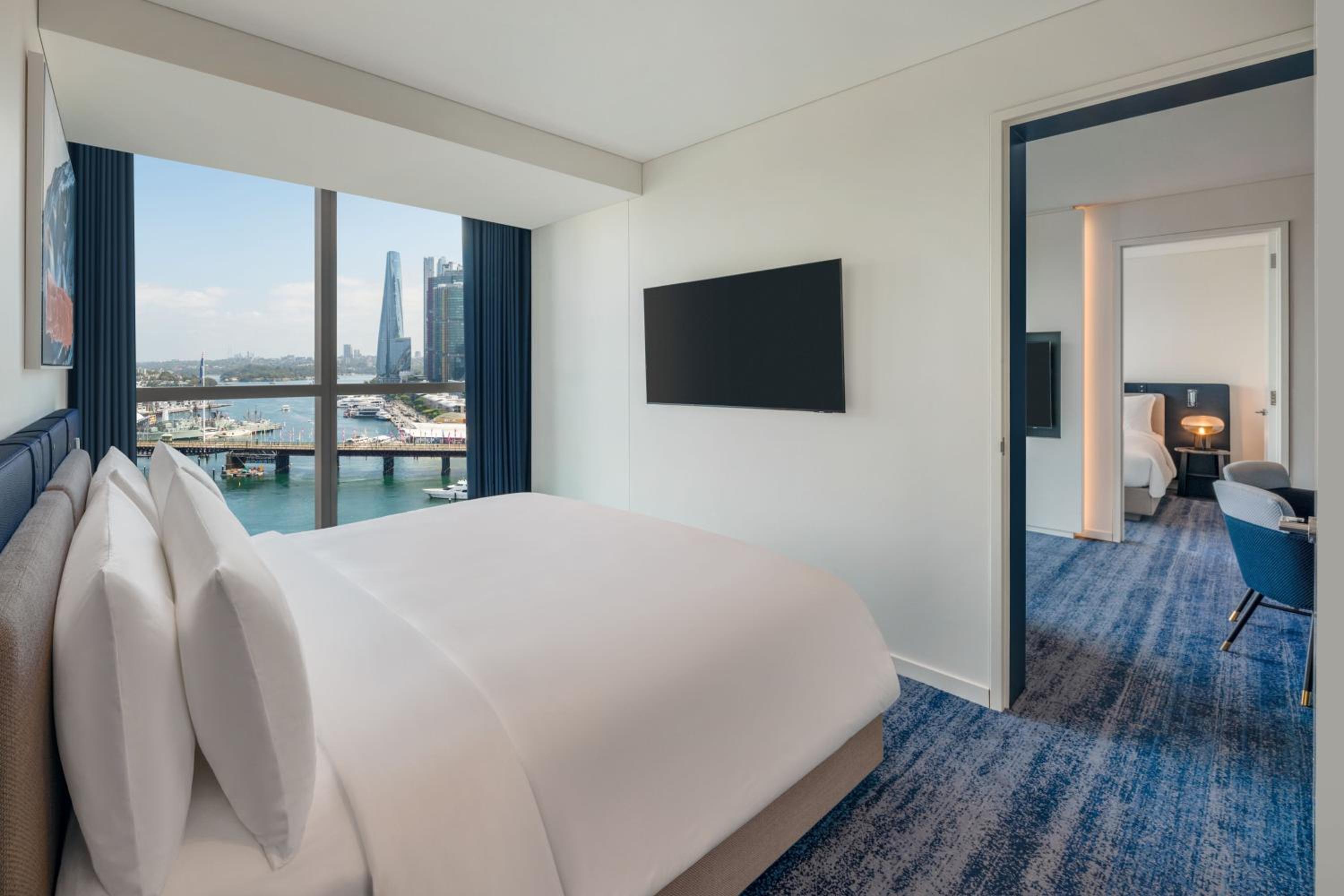 Superior Studio, Studio, Bedroom 1: 1 King, Bedroom 2: 1 King, Darling Harbor view