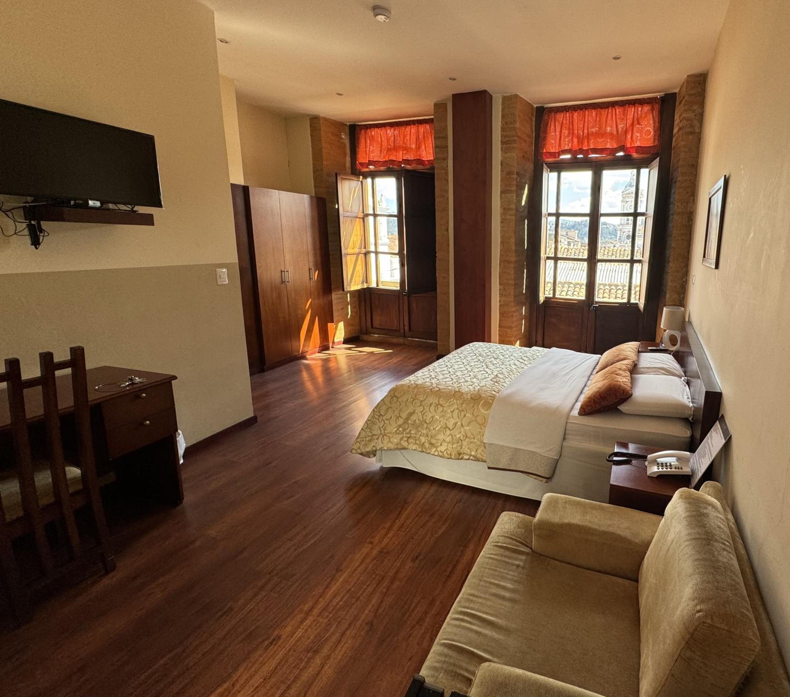 Double Room with Balcony photo 2