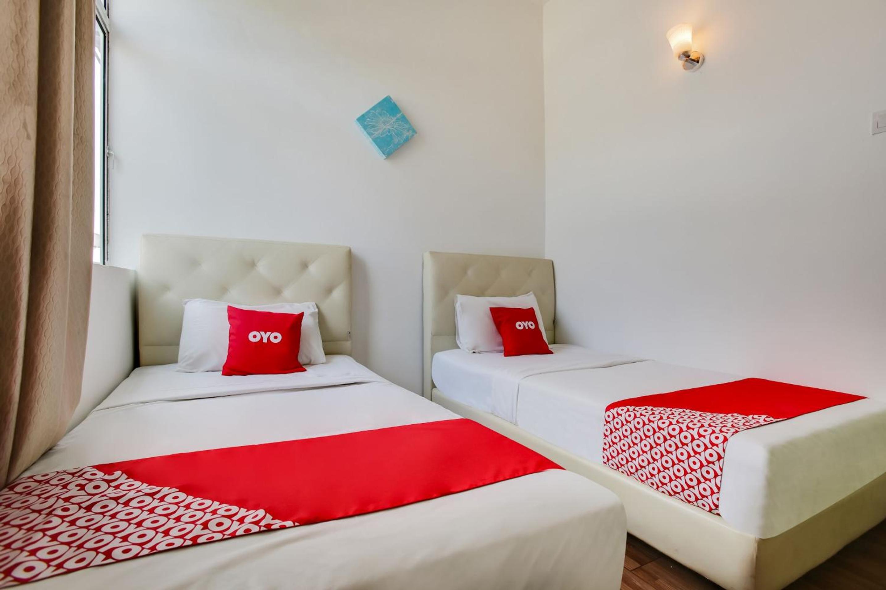 Deluxe Twin Room - Photo 3