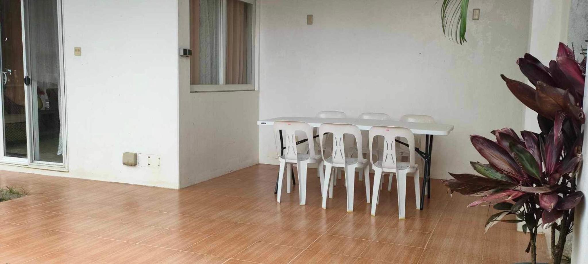 Villa photo 1