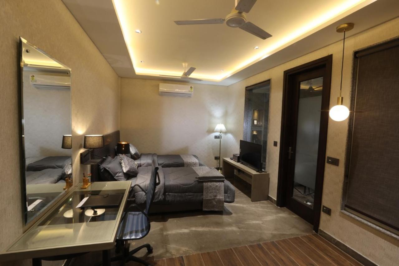 Deluxe Double or Twin Room