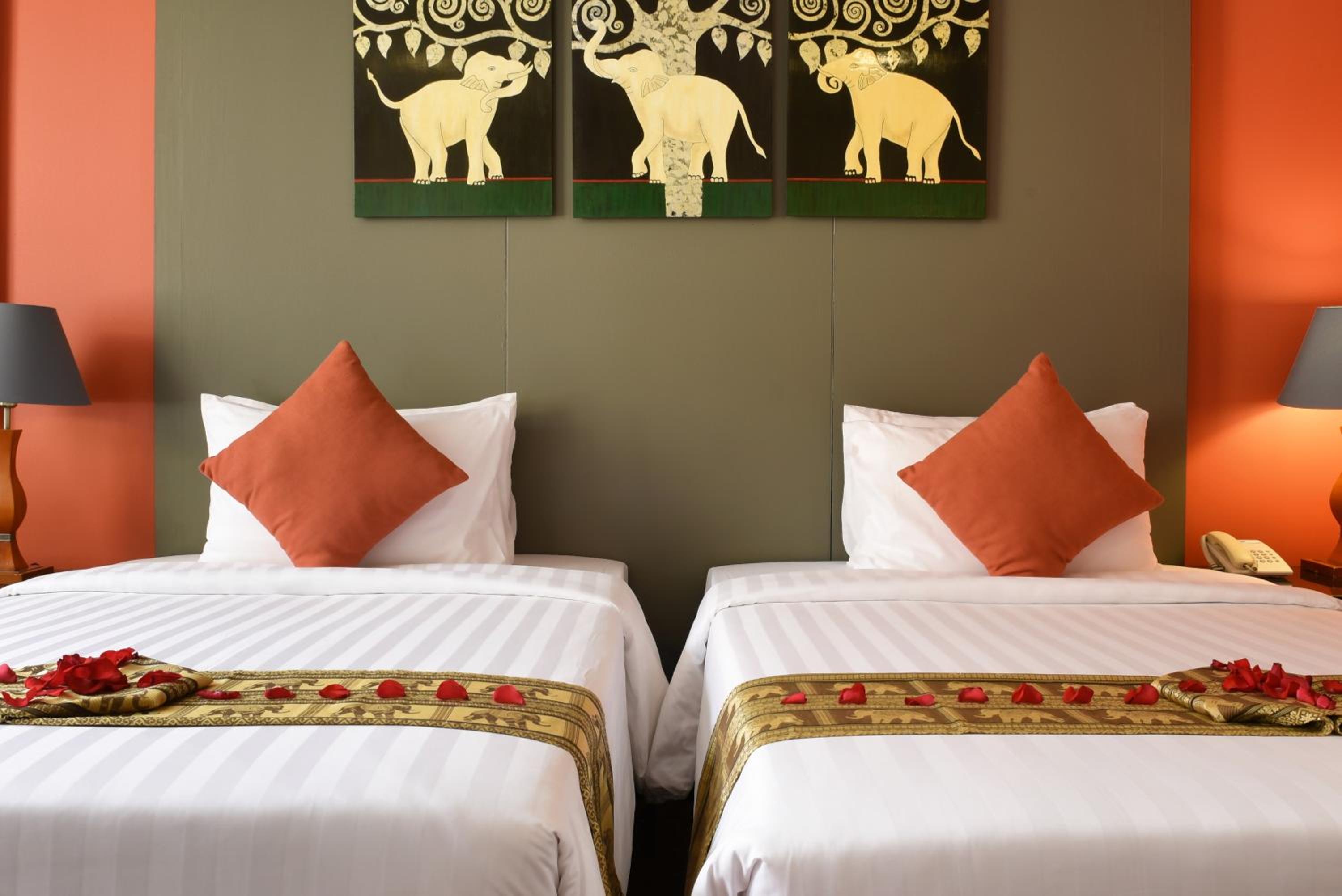 Superior Twin Room - Photo 4