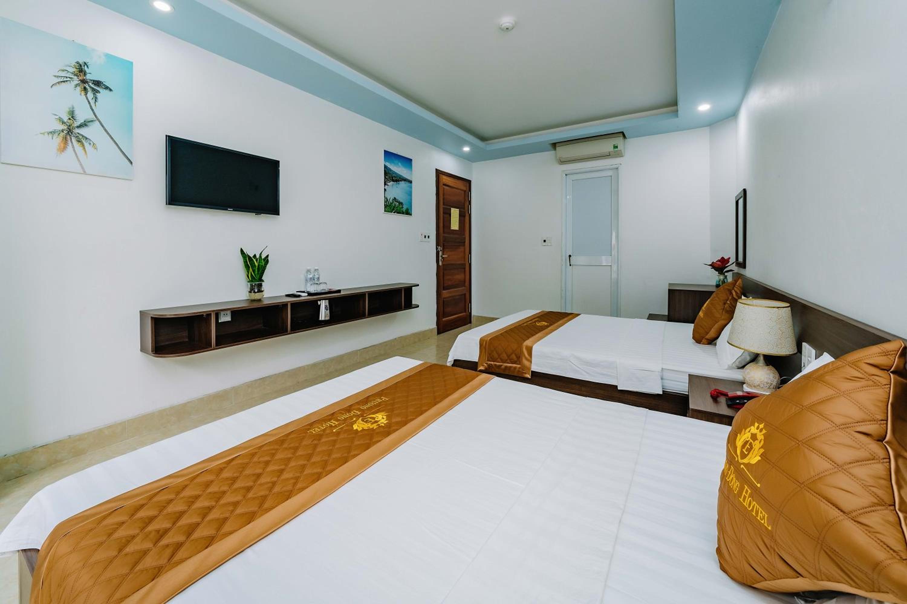 Quadruple Room With Mountain View photo 2