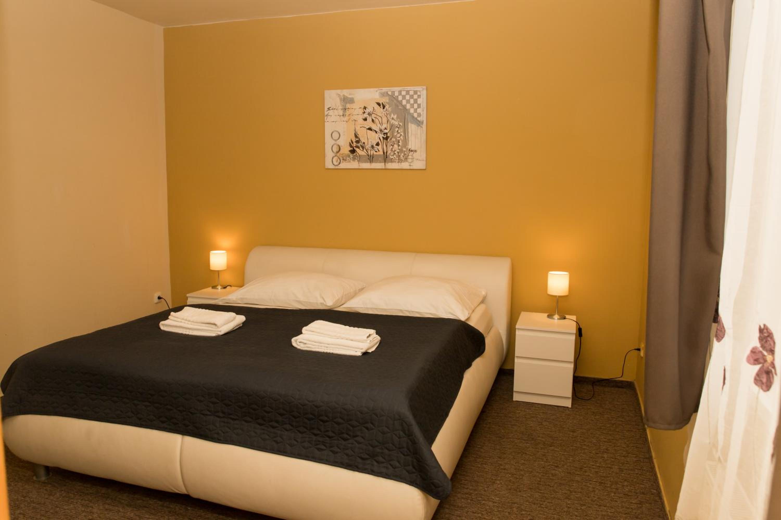 Standard Double Room - Photo 5