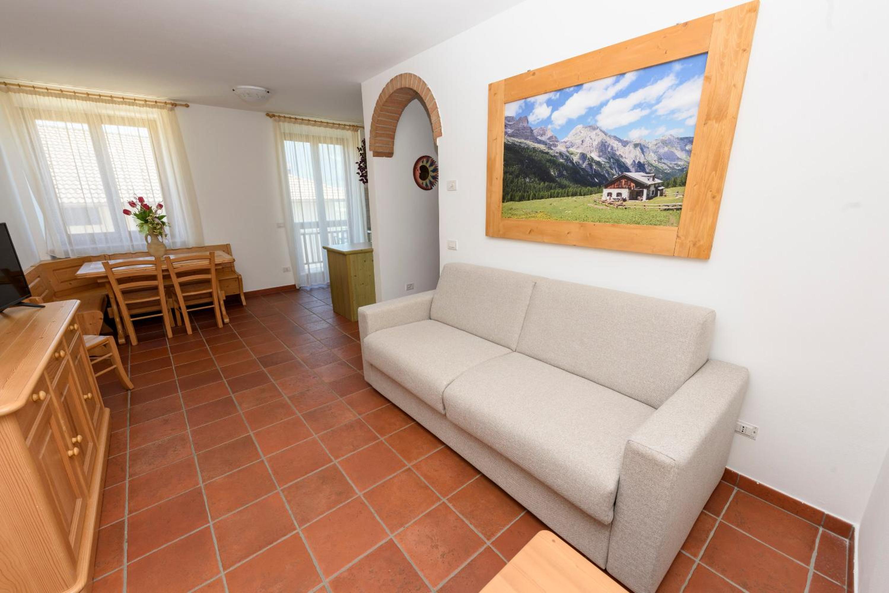 Superior Two-Bedroom Apartment - Photo 9