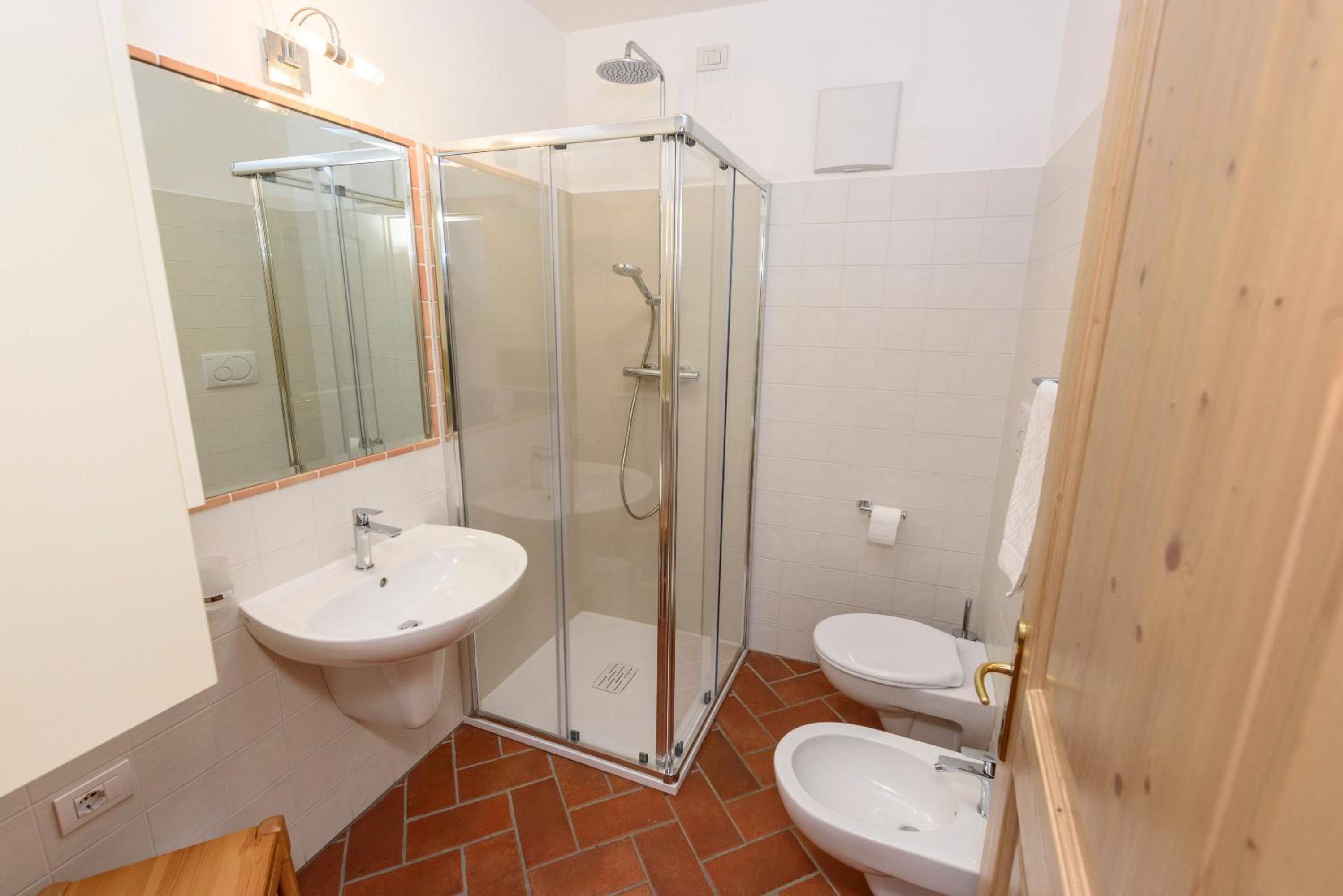 Superior Two-Bedroom Apartment - Photo 14
