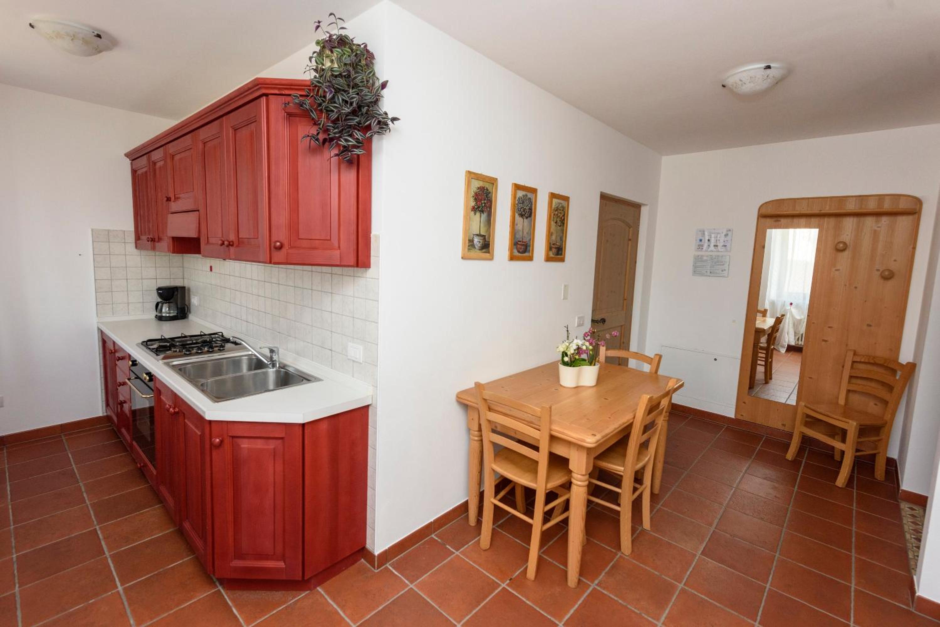 Superior Two-Bedroom Apartment - Photo 18
