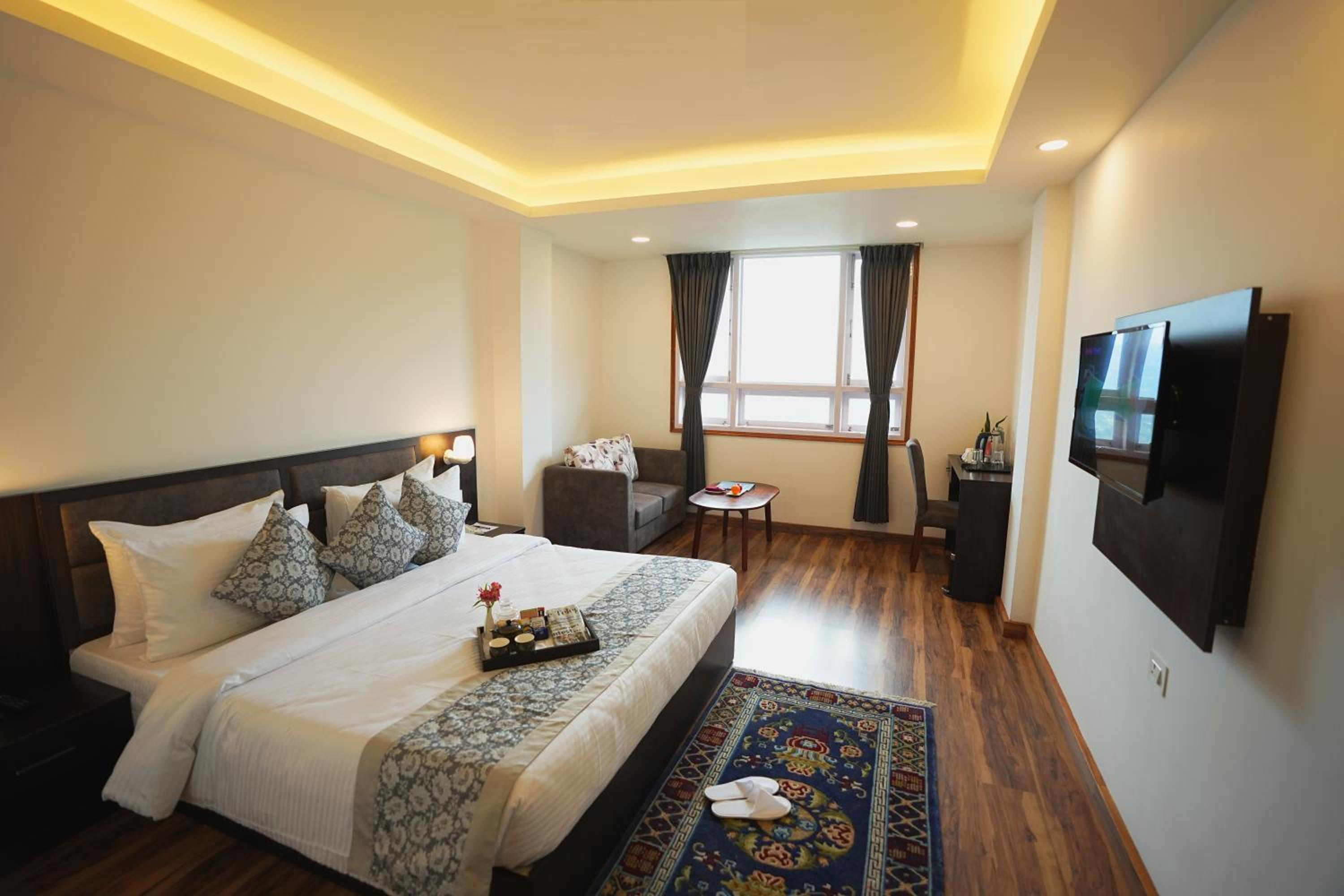Double Room with Mountain View