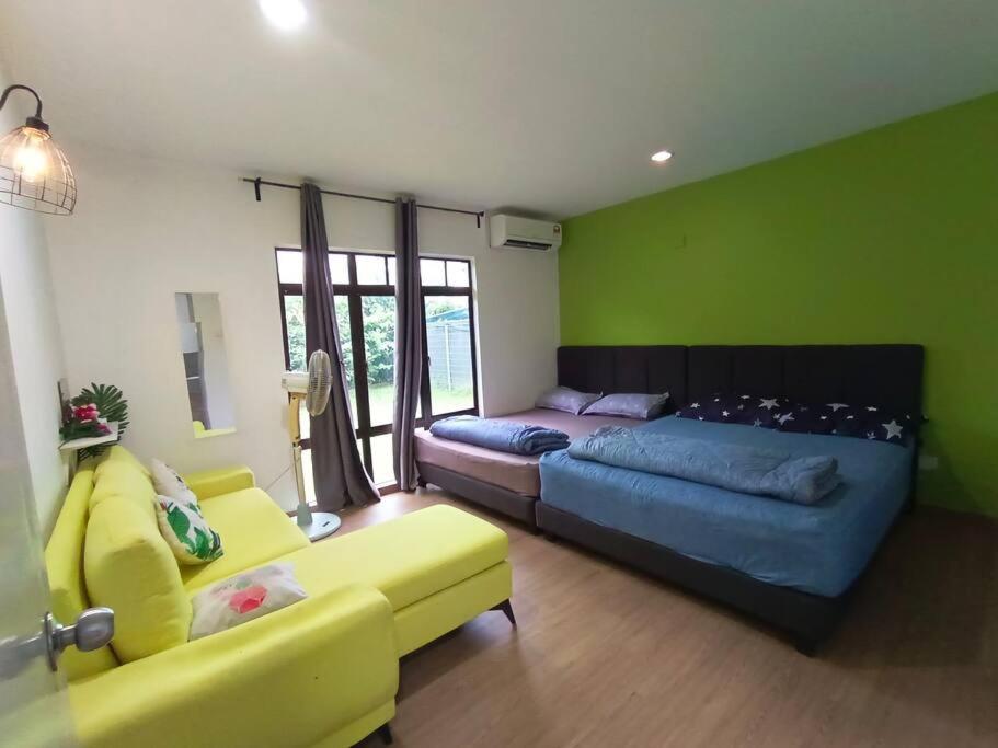 Villa photo 2