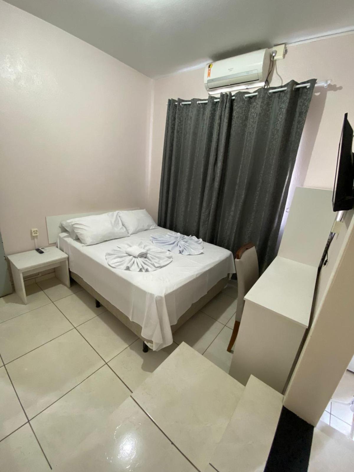 Double or Twin Room photo 3