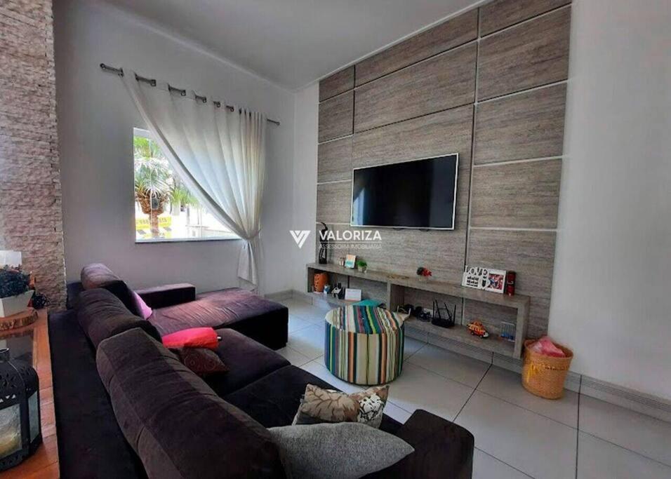 Three-Bedroom House photo 1