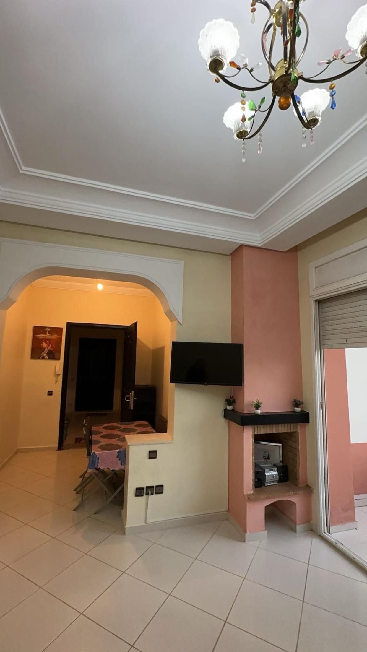One-Bedroom Apartment photo 2